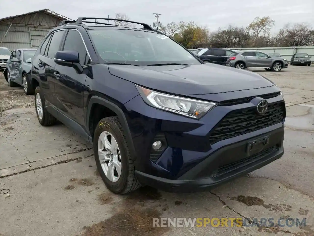 1 Photograph of a damaged car 2T3W1RFV1MW121278 TOYOTA RAV4 2021