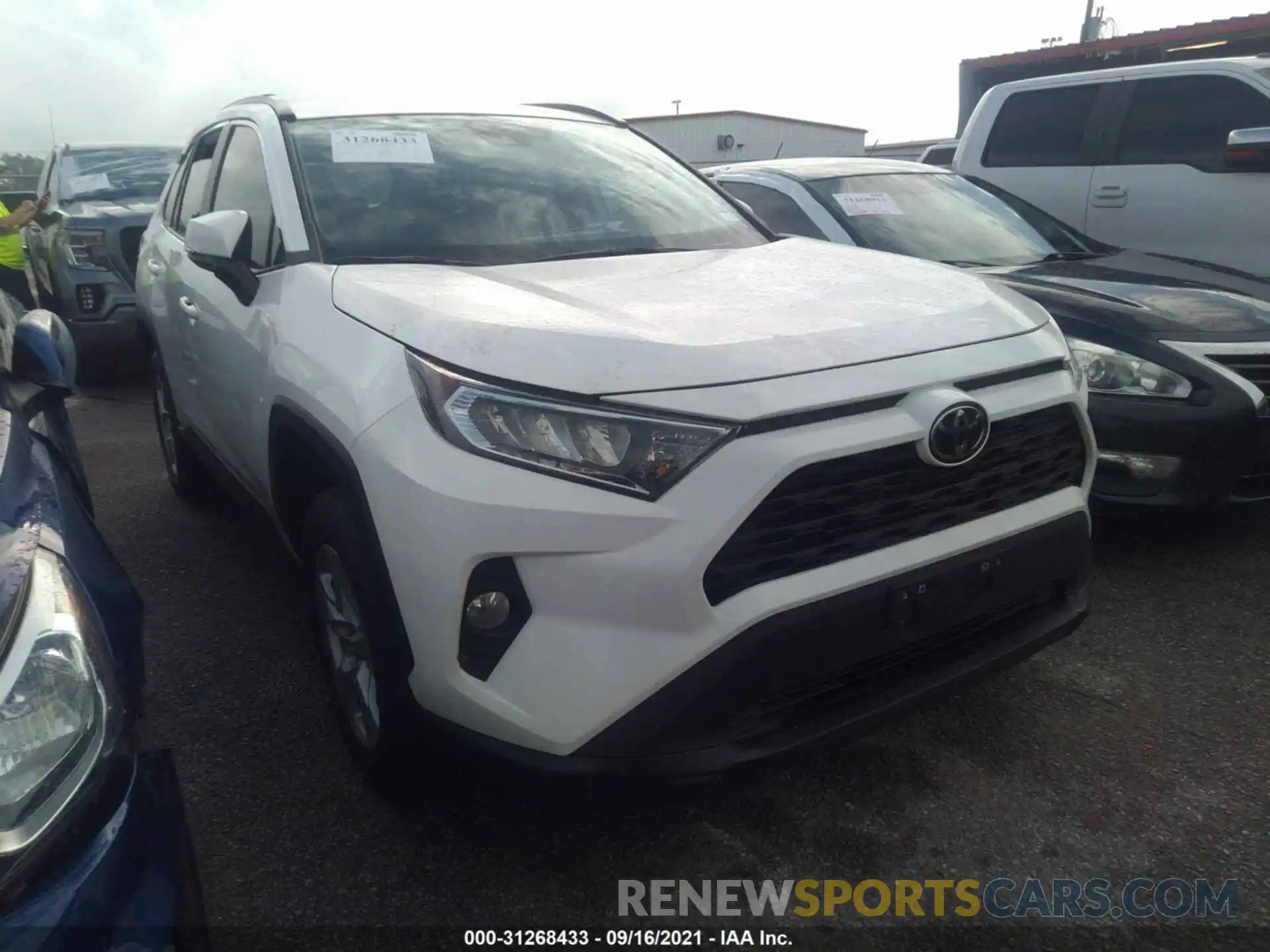 1 Фотография поврежденного автомобиля 2T3W1RFV1MW127761 TOYOTA RAV4 2021