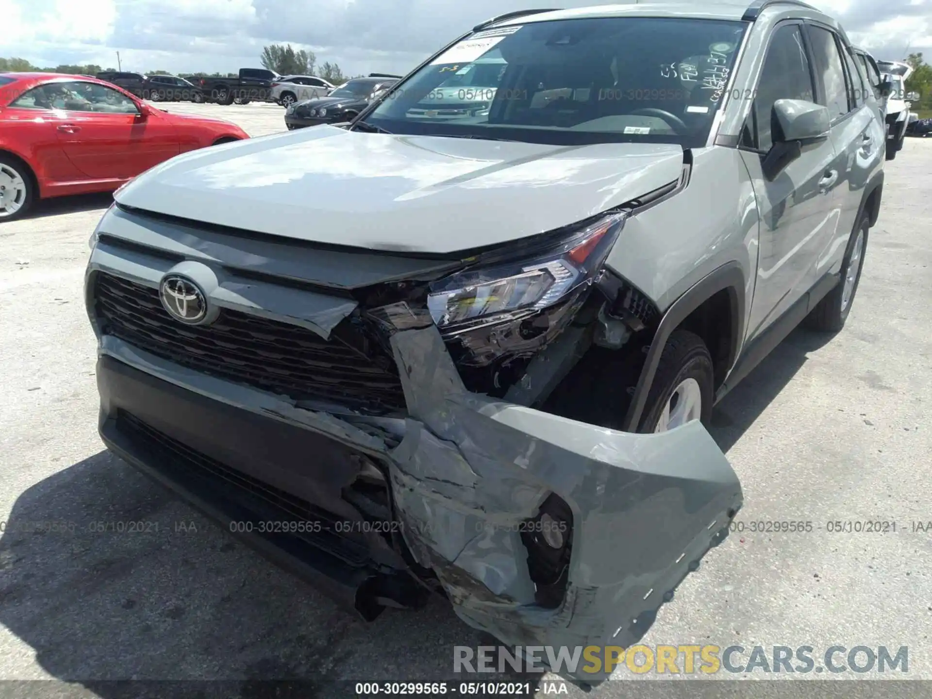 6 Photograph of a damaged car 2T3W1RFV1MW131437 TOYOTA RAV4 2021