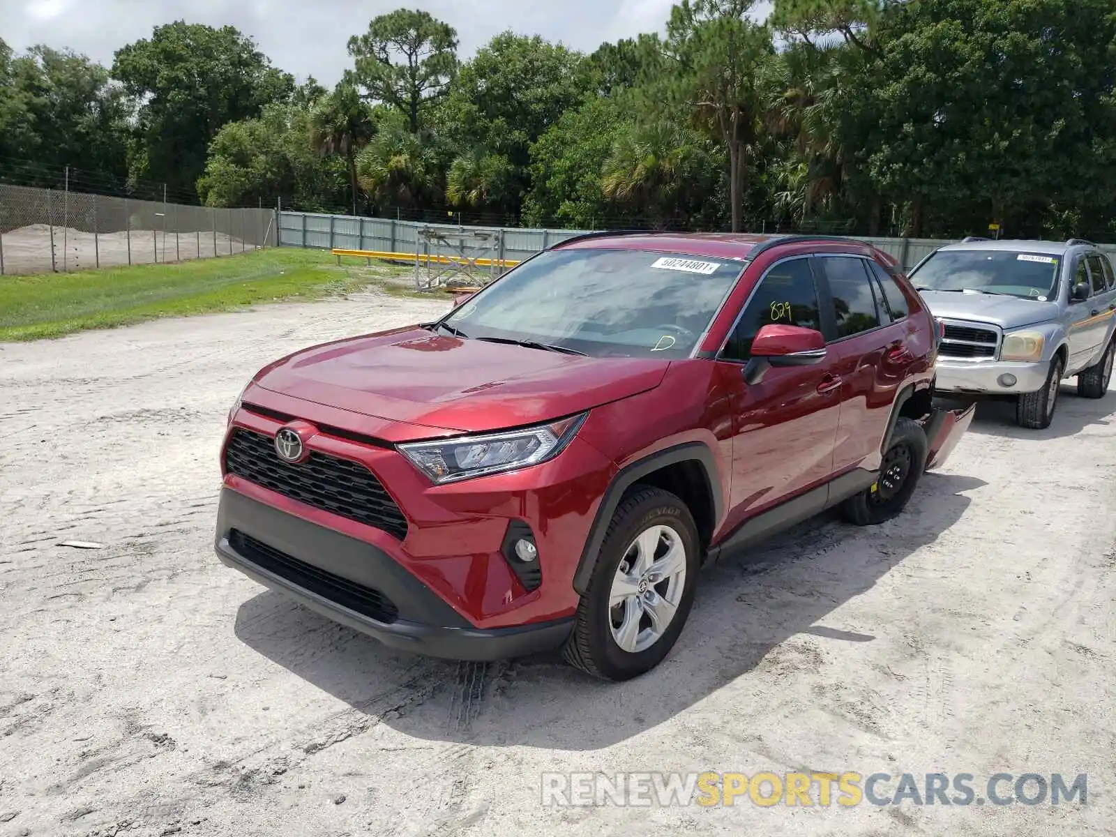 2 Photograph of a damaged car 2T3W1RFV1MW139960 TOYOTA RAV4 2021