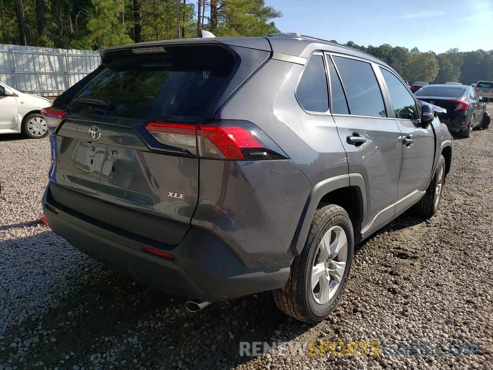 4 Photograph of a damaged car 2T3W1RFV1MW152501 TOYOTA RAV4 2021