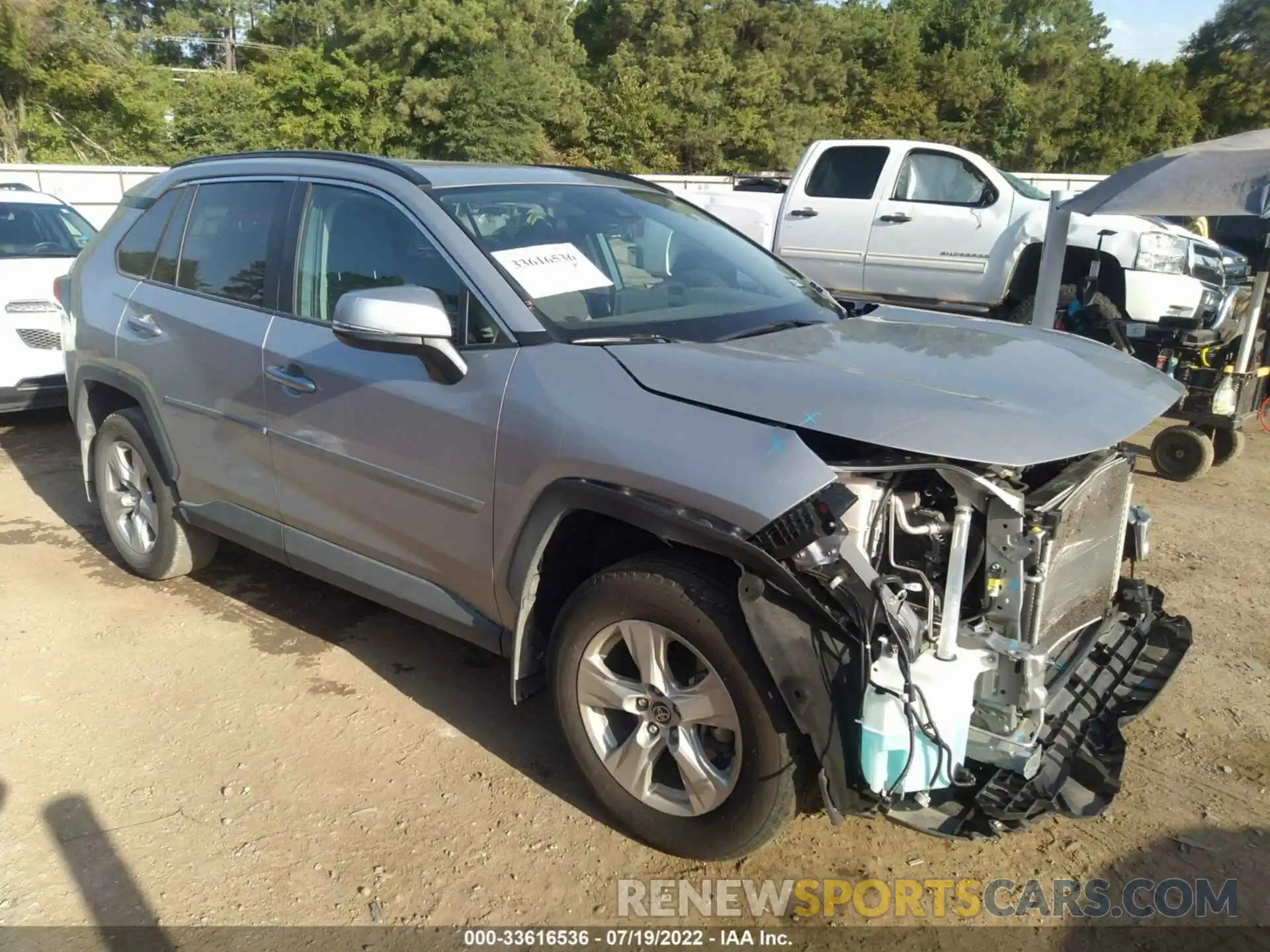 1 Photograph of a damaged car 2T3W1RFV1MW161635 TOYOTA RAV4 2021