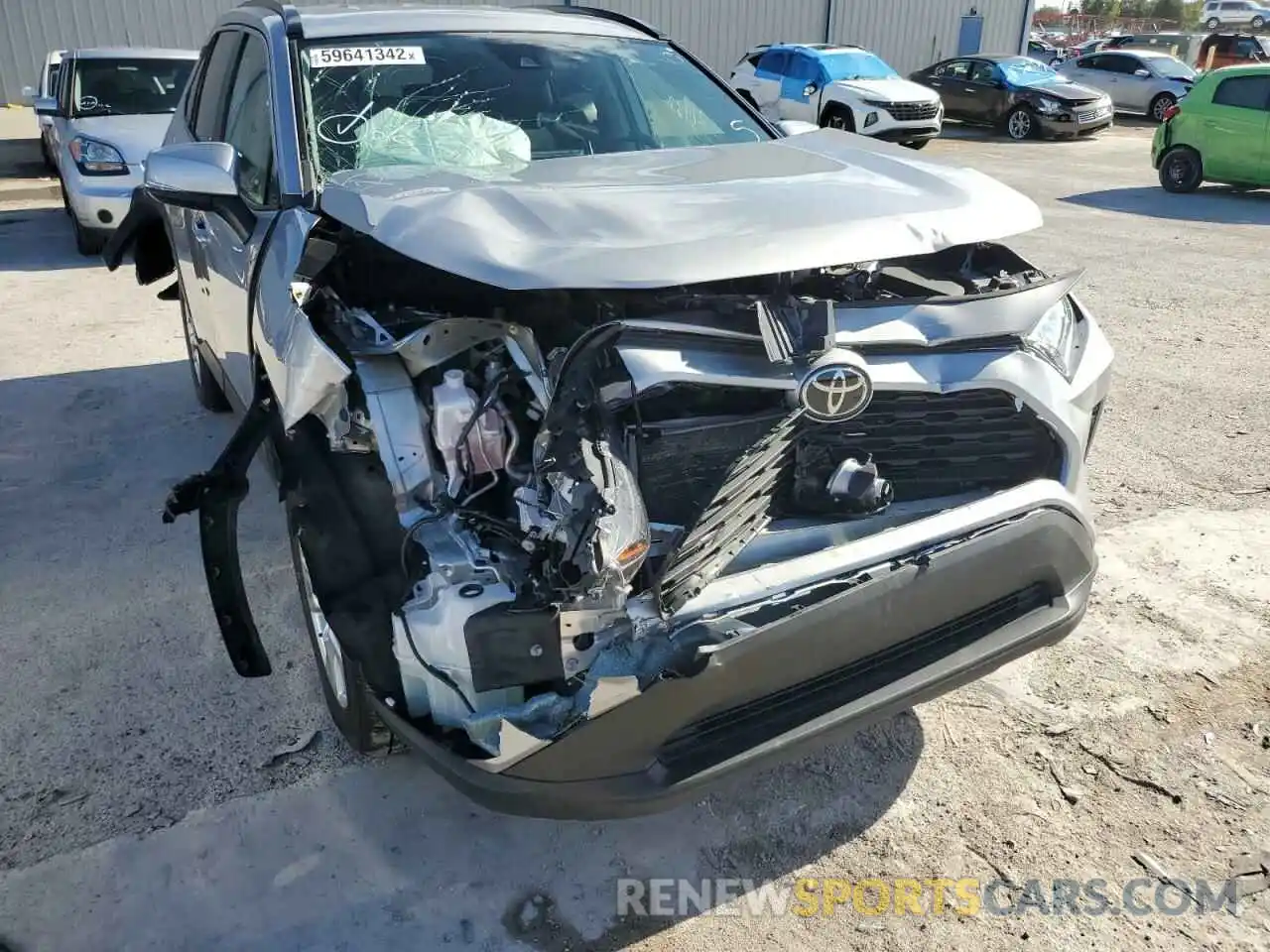 9 Photograph of a damaged car 2T3W1RFV1MW163126 TOYOTA RAV4 2021