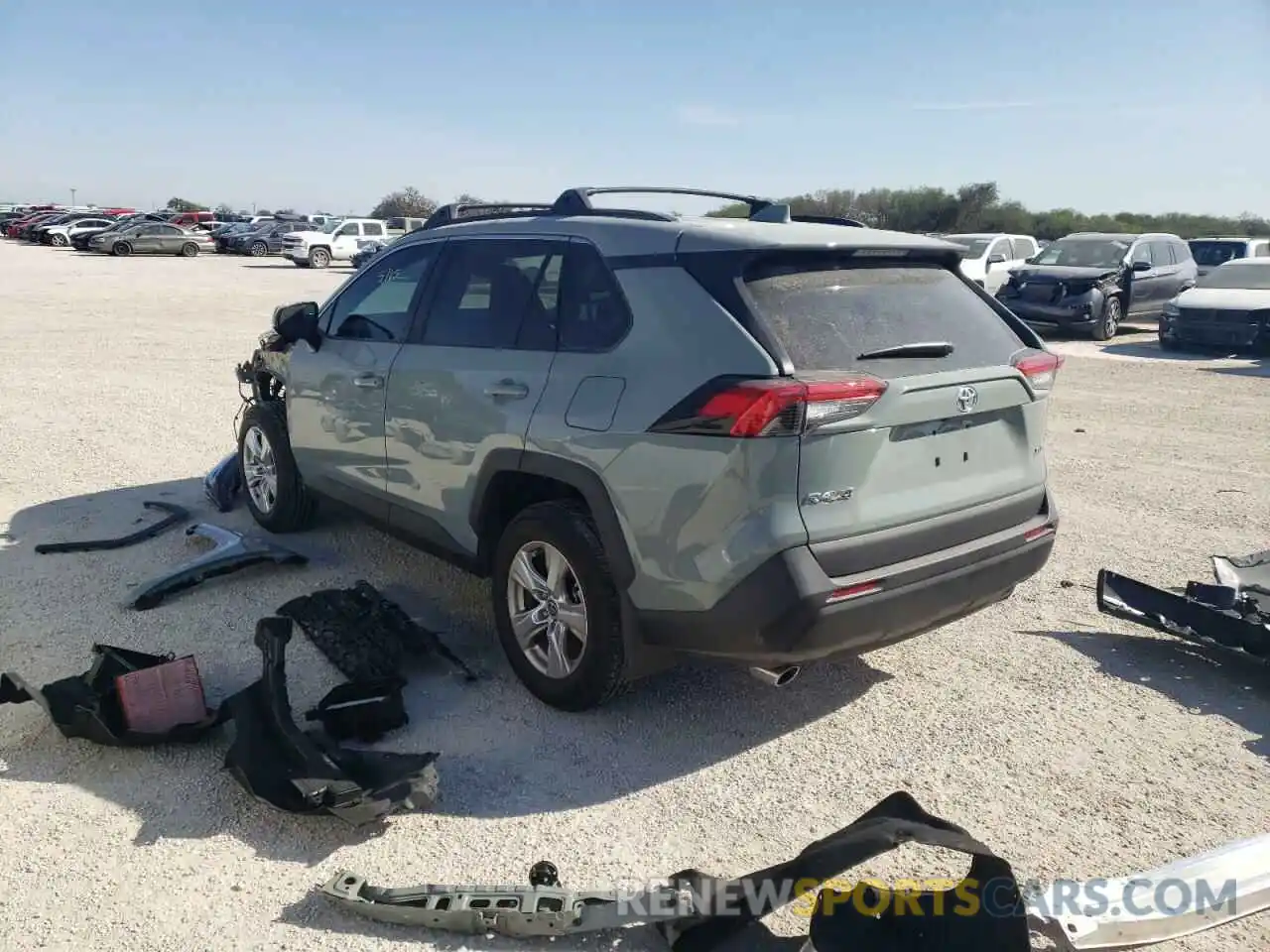 3 Photograph of a damaged car 2T3W1RFV1MW166432 TOYOTA RAV4 2021