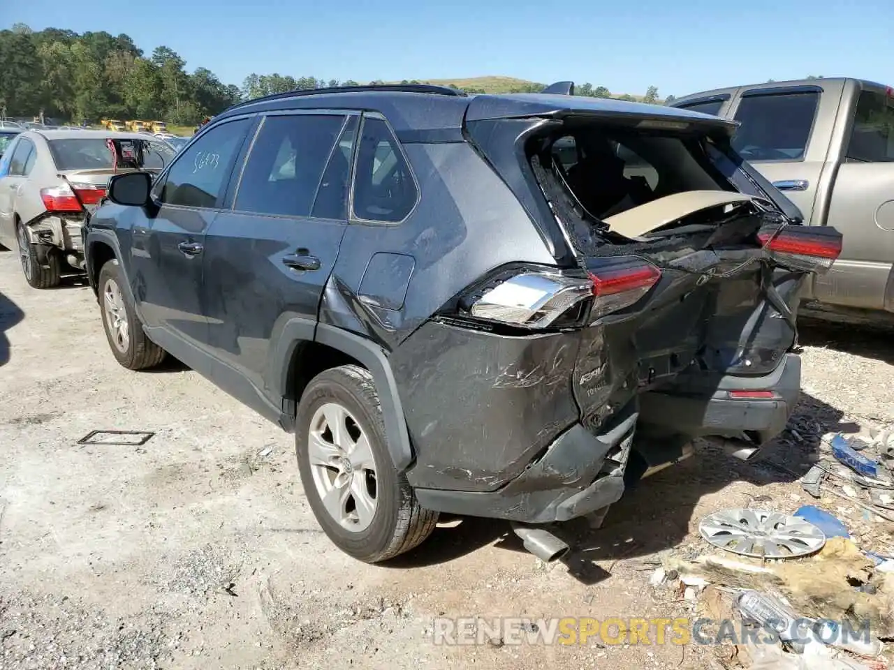 3 Photograph of a damaged car 2T3W1RFV2MC087935 TOYOTA RAV4 2021