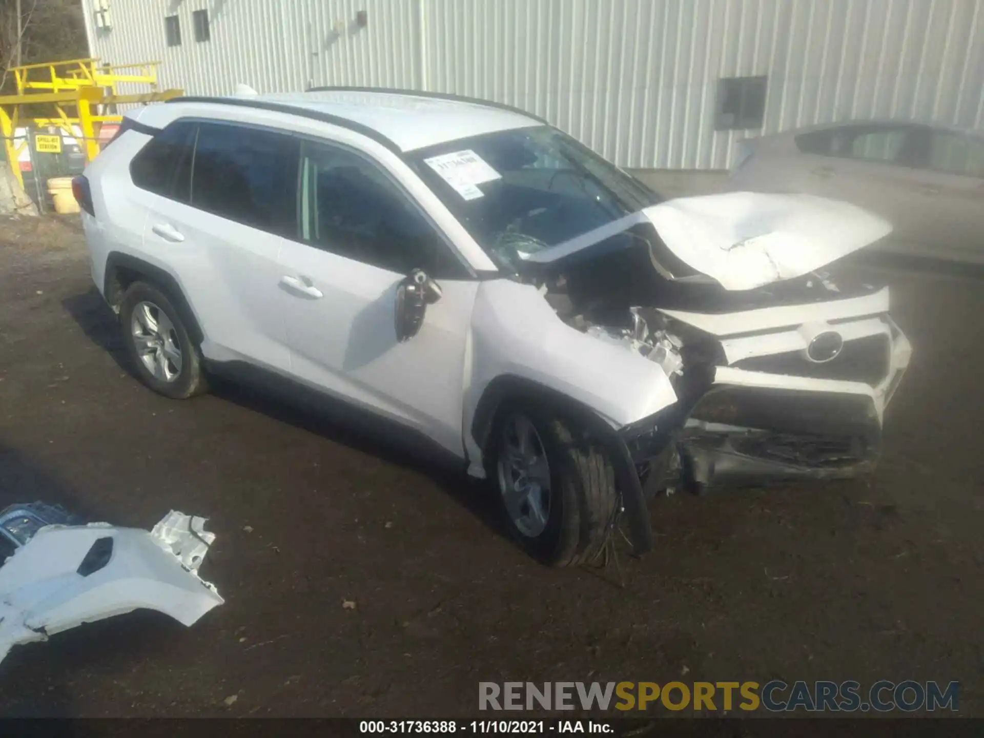 1 Photograph of a damaged car 2T3W1RFV2MC088857 TOYOTA RAV4 2021