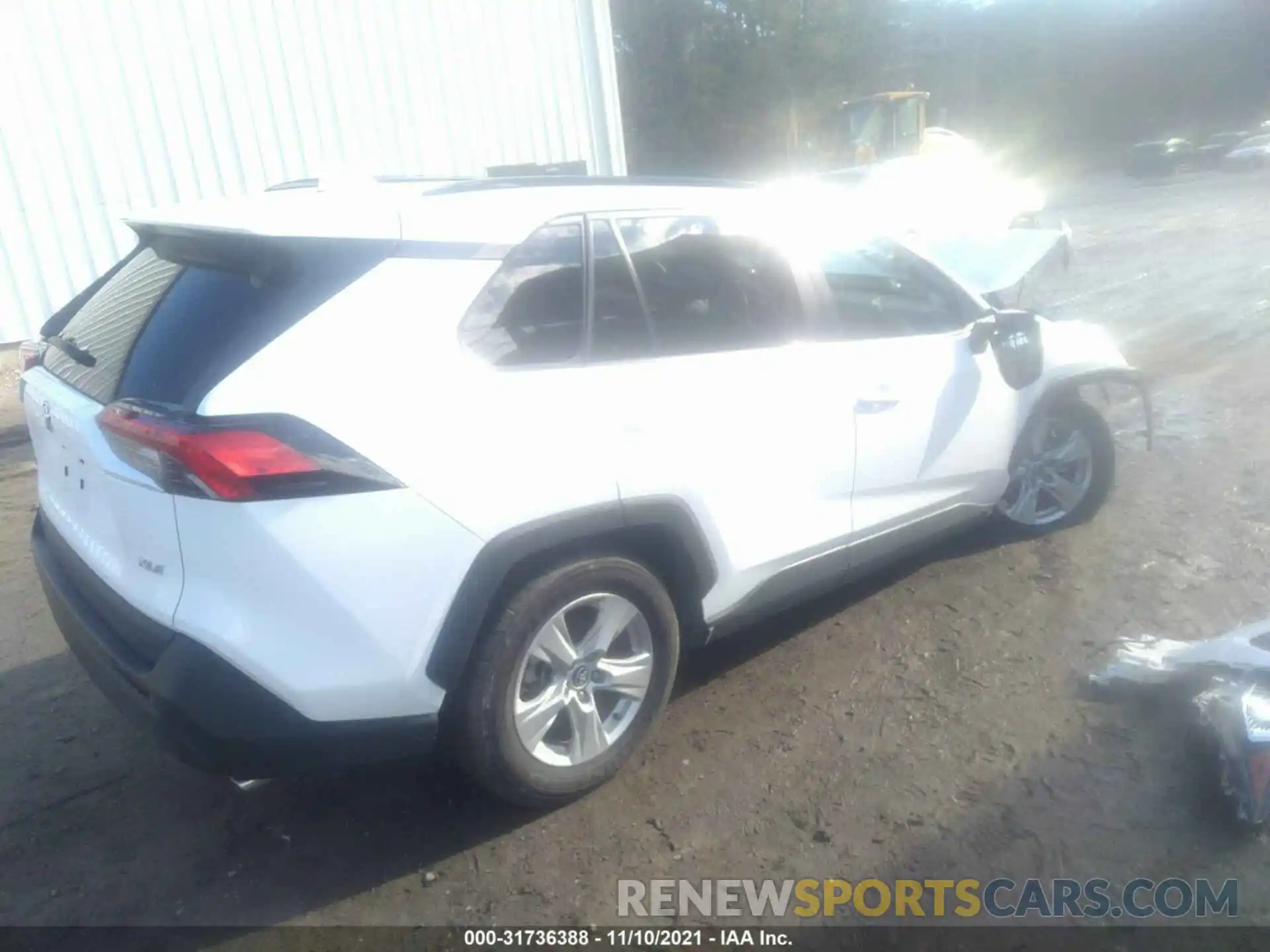 4 Photograph of a damaged car 2T3W1RFV2MC088857 TOYOTA RAV4 2021