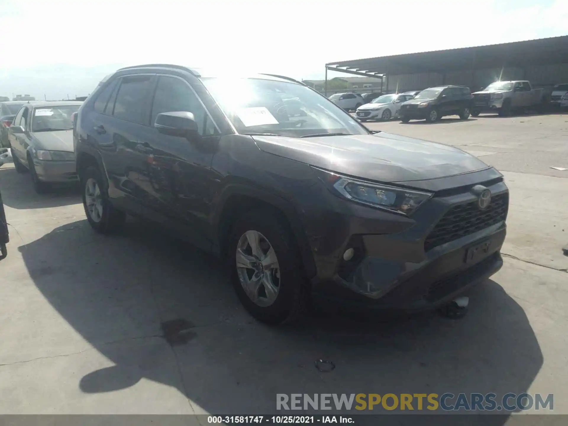 1 Фотография поврежденного автомобиля 2T3W1RFV2MC094304 TOYOTA RAV4 2021