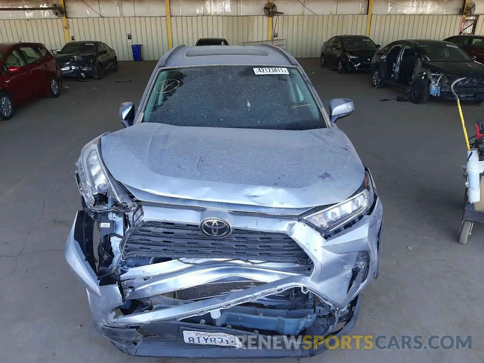 9 Photograph of a damaged car 2T3W1RFV2MC098286 TOYOTA RAV4 2021