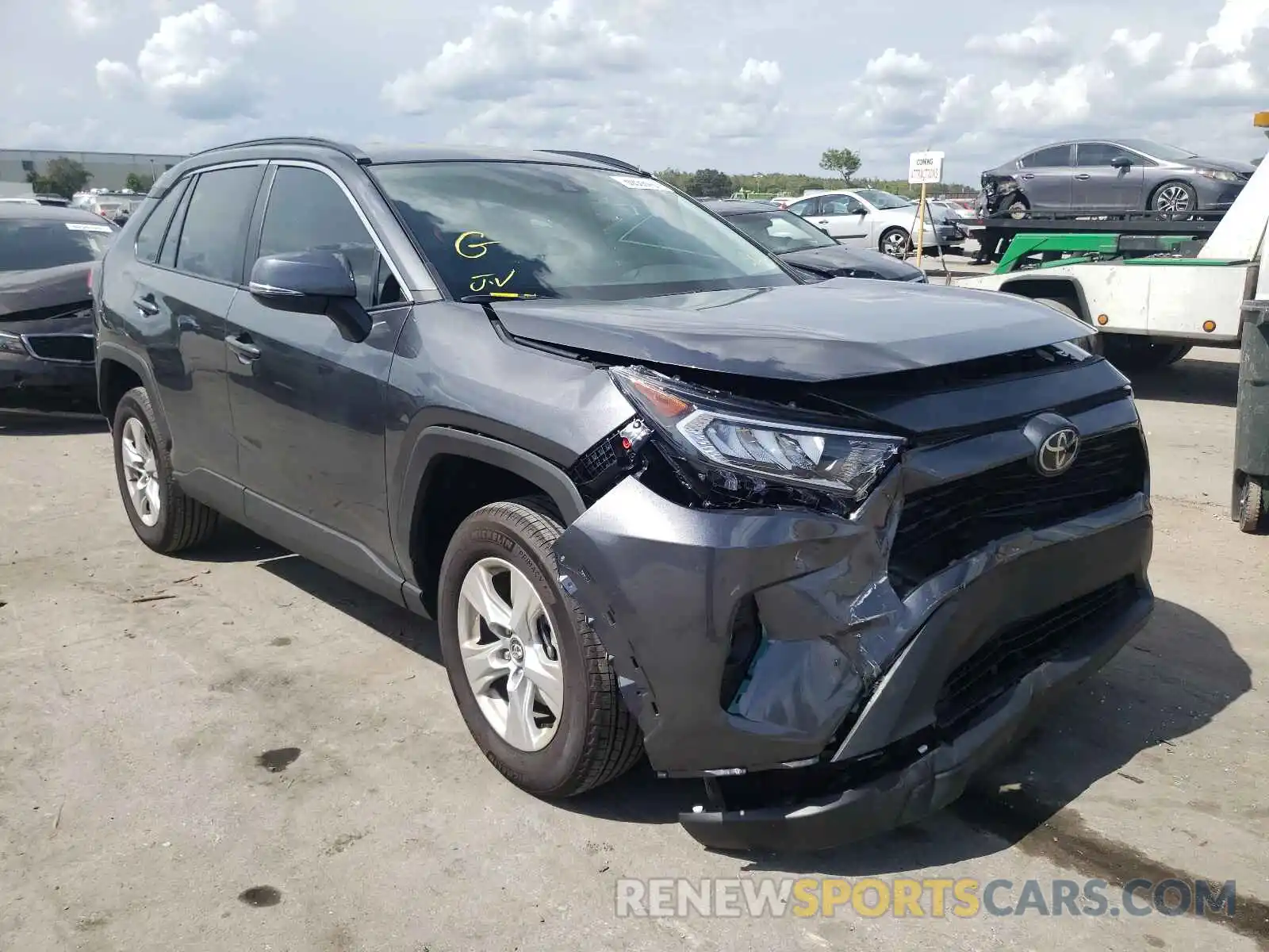 1 Photograph of a damaged car 2T3W1RFV2MC100442 TOYOTA RAV4 2021