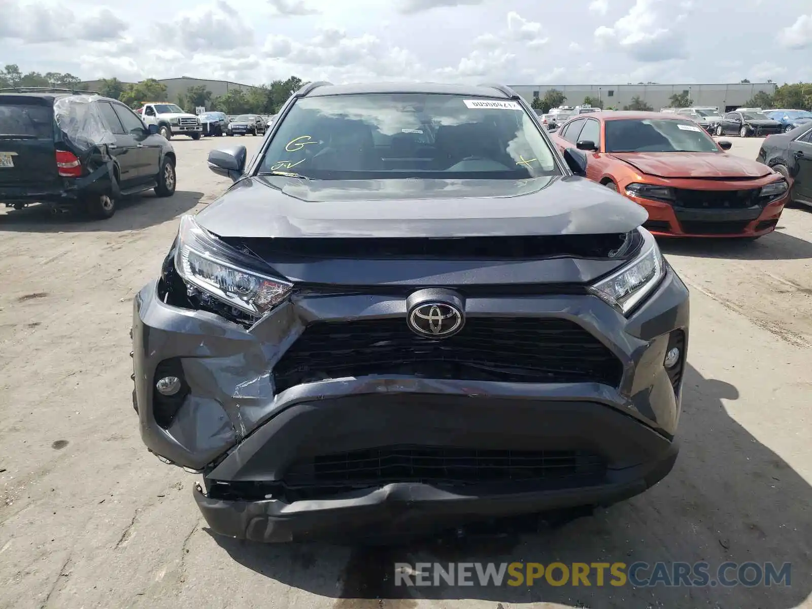 9 Photograph of a damaged car 2T3W1RFV2MC100442 TOYOTA RAV4 2021