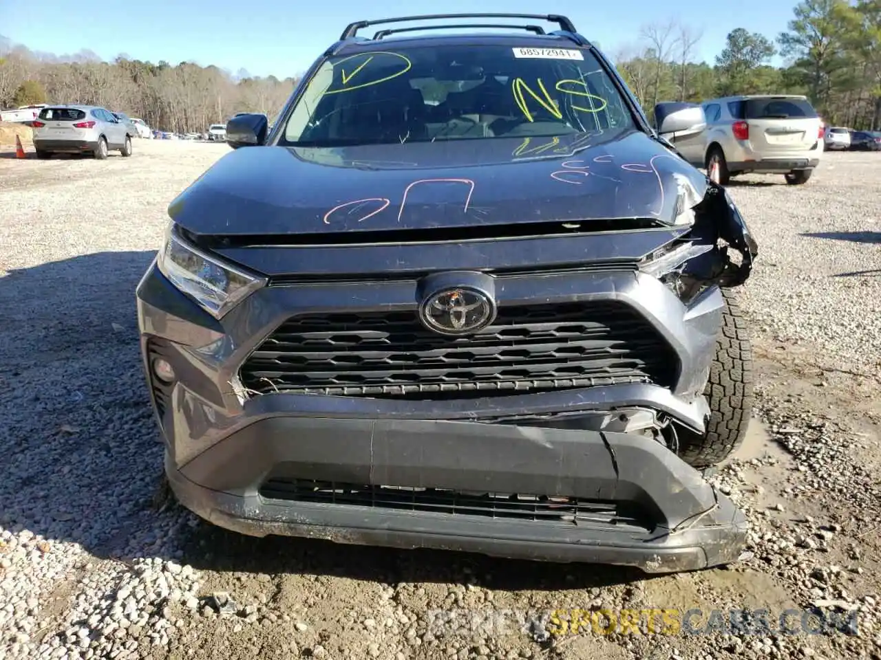 9 Photograph of a damaged car 2T3W1RFV2MC106905 TOYOTA RAV4 2021