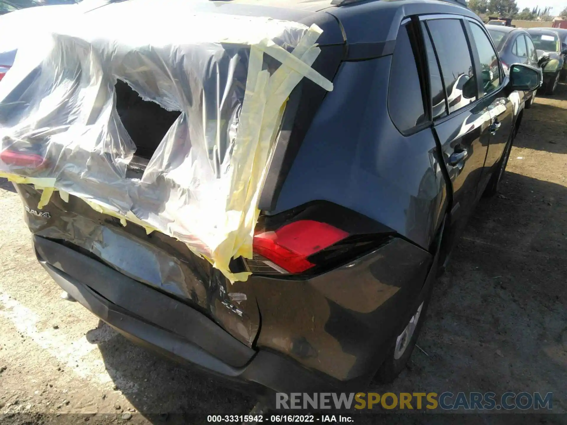 4 Photograph of a damaged car 2T3W1RFV2MC107410 TOYOTA RAV4 2021