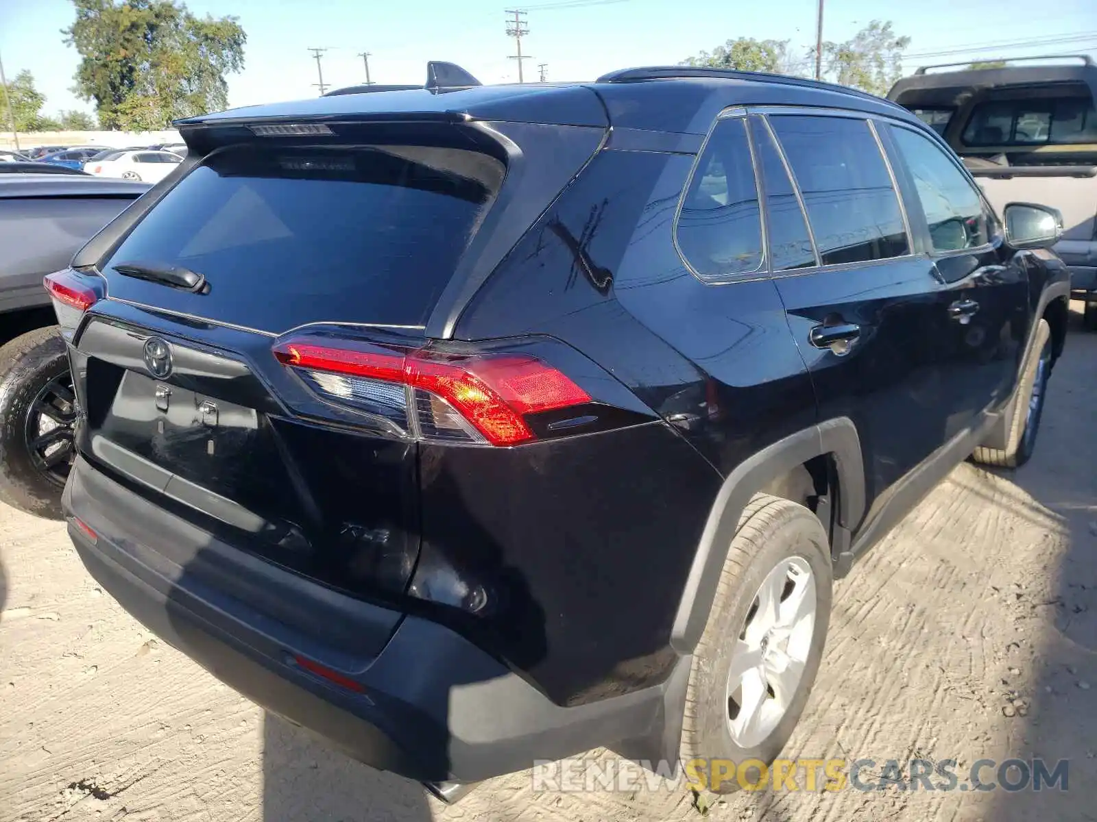 4 Photograph of a damaged car 2T3W1RFV2MC109383 TOYOTA RAV4 2021