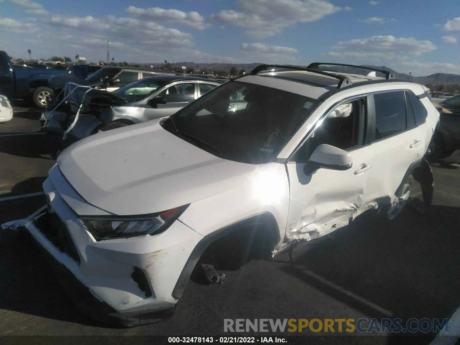 2 Photograph of a damaged car 2T3W1RFV2MC119721 TOYOTA RAV4 2021