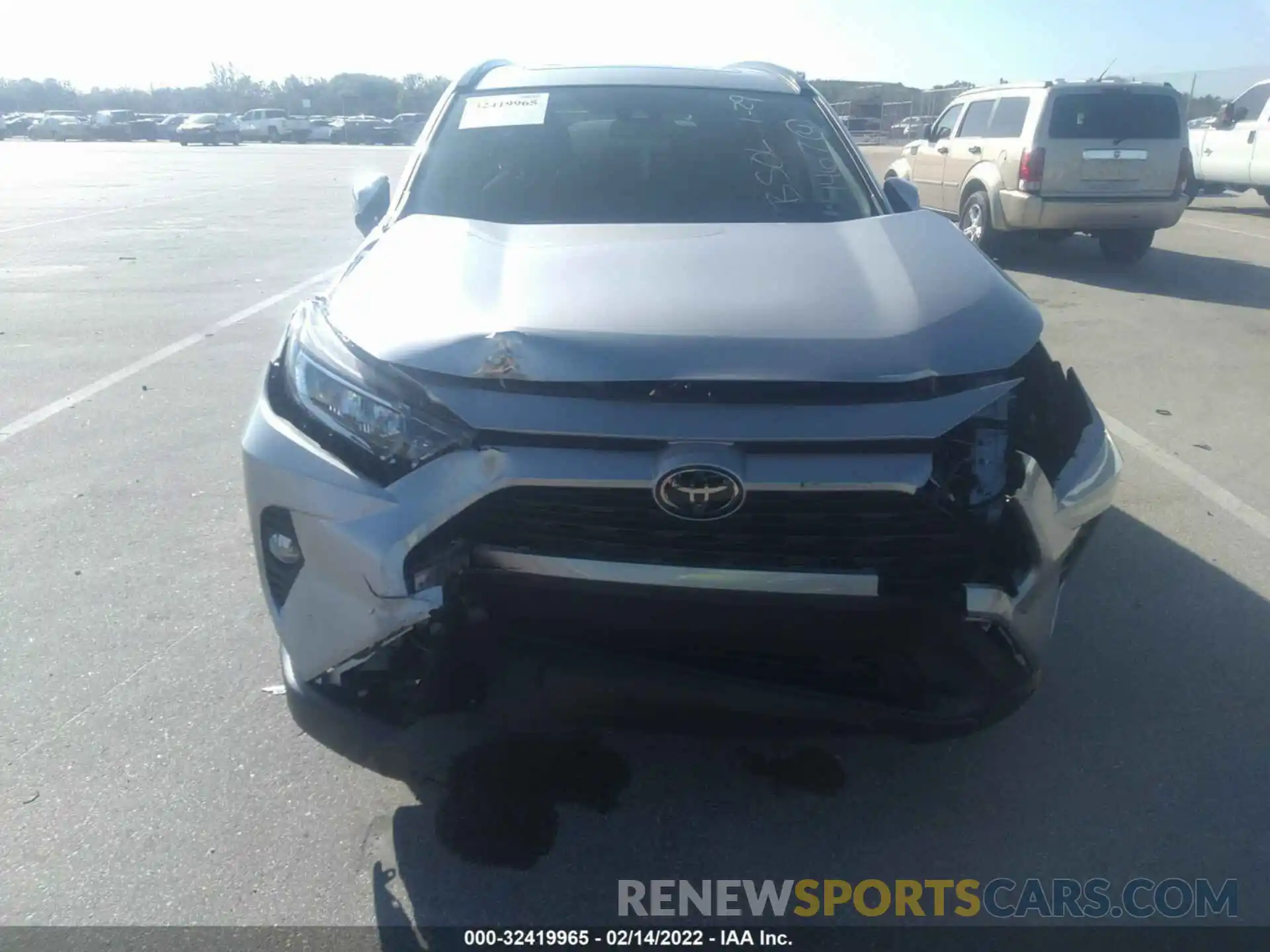 6 Photograph of a damaged car 2T3W1RFV2MC121467 TOYOTA RAV4 2021