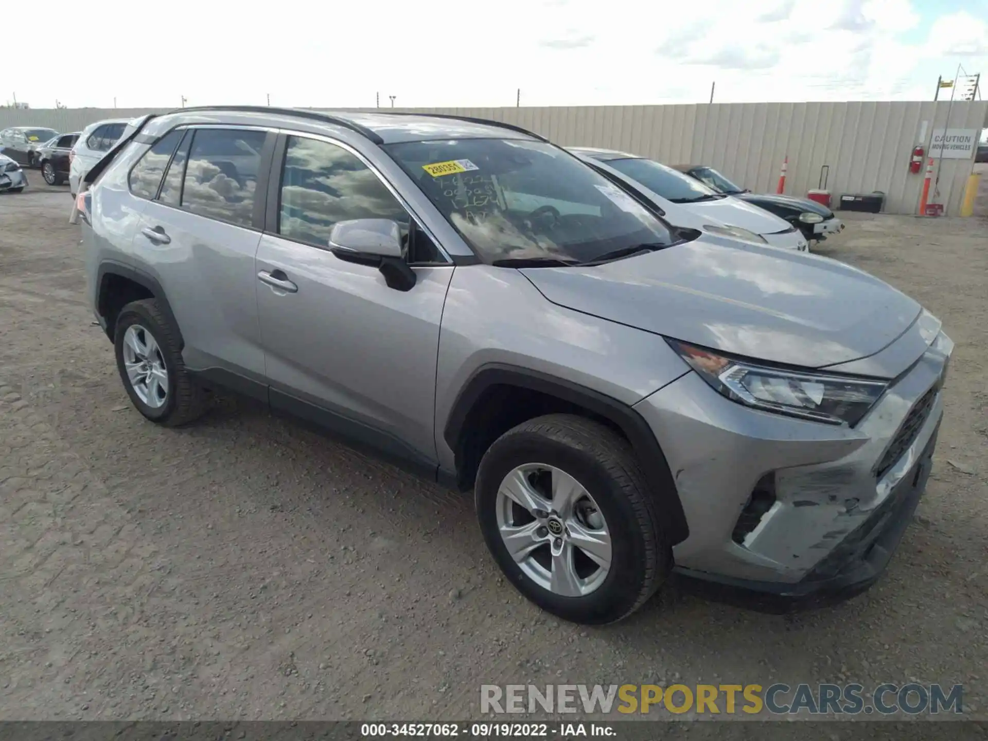 1 Photograph of a damaged car 2T3W1RFV2MC126748 TOYOTA RAV4 2021