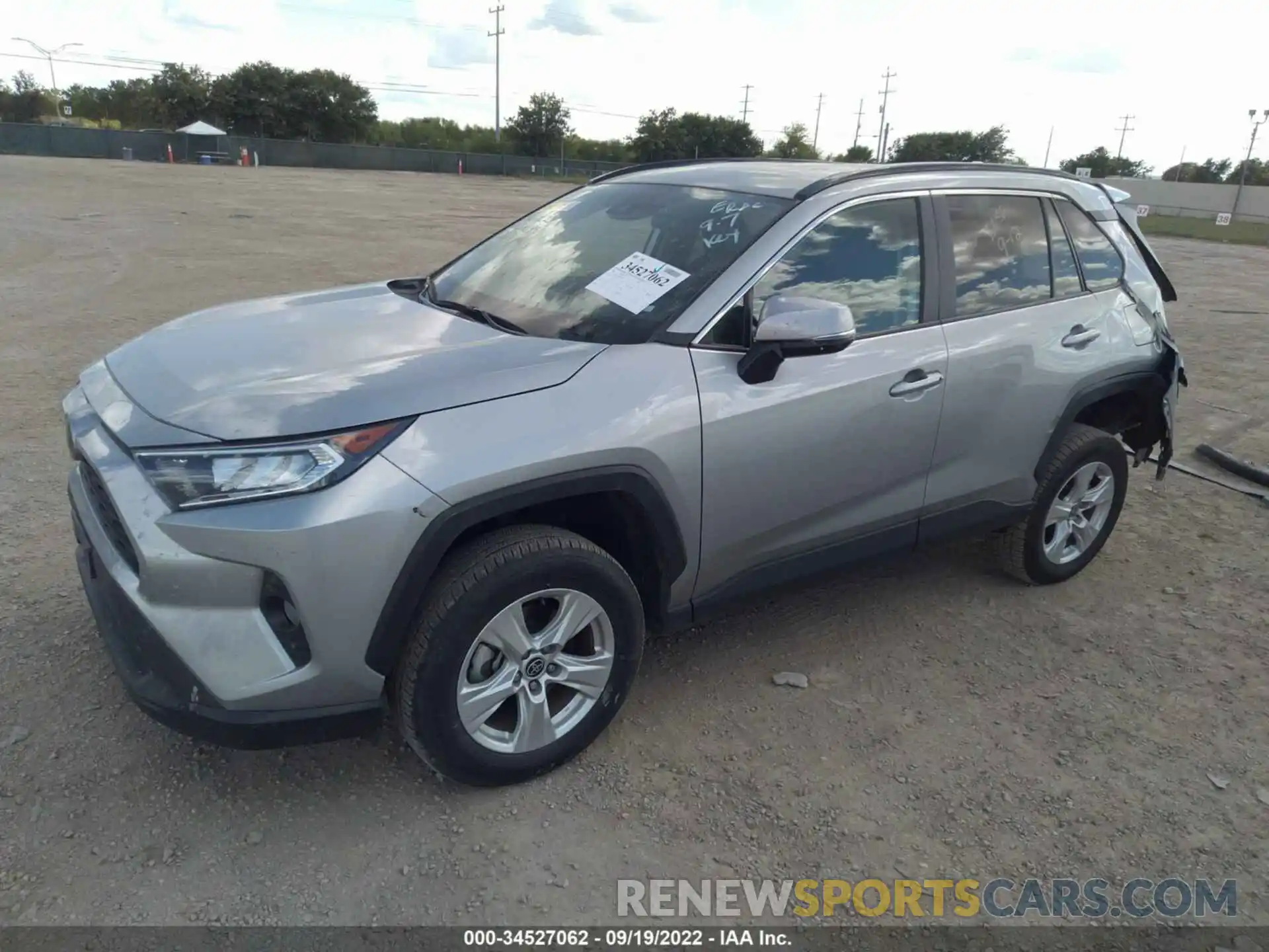 2 Photograph of a damaged car 2T3W1RFV2MC126748 TOYOTA RAV4 2021