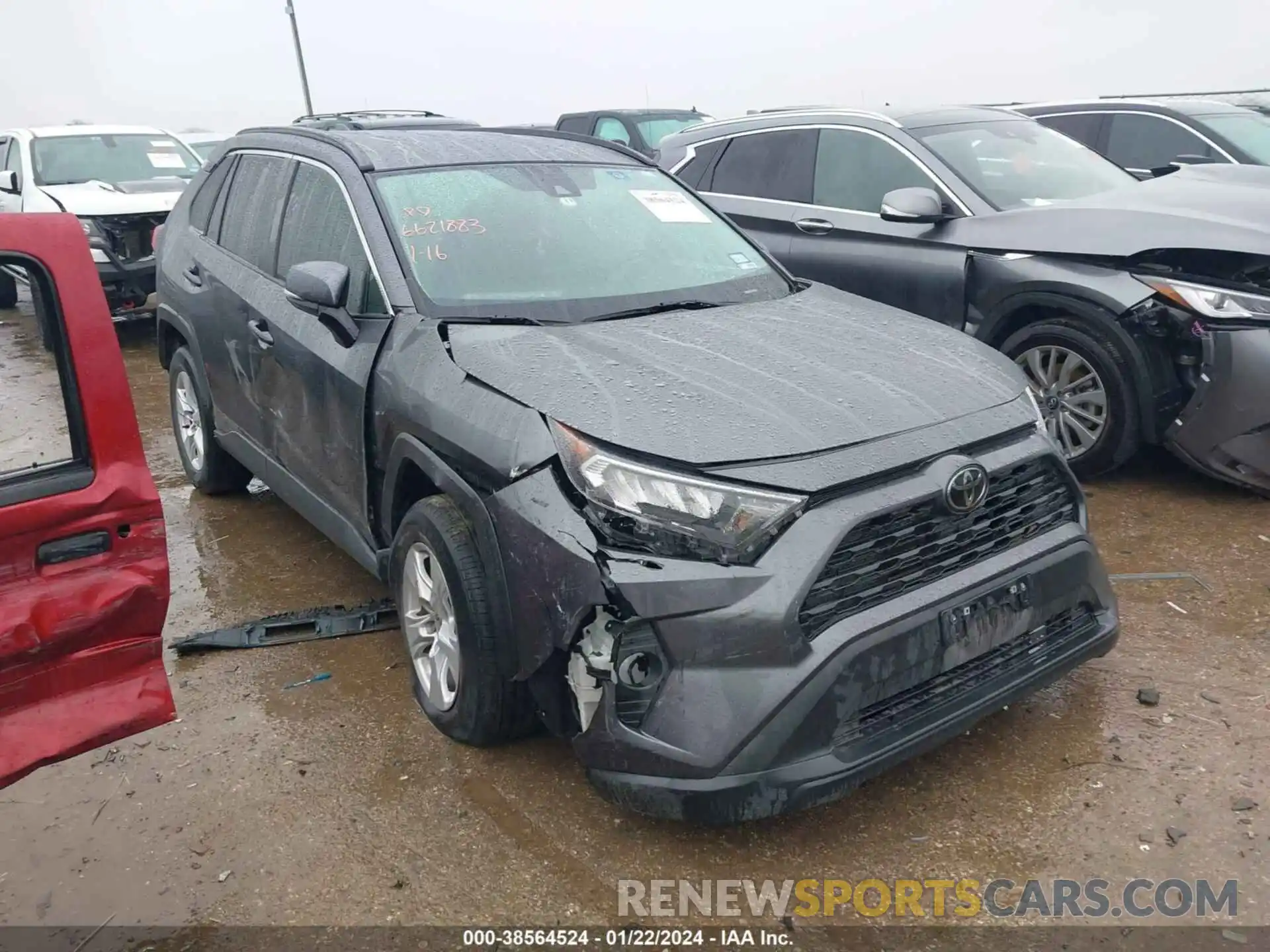 1 Photograph of a damaged car 2T3W1RFV2MC131691 TOYOTA RAV4 2021