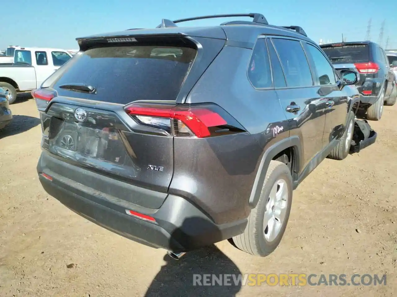 4 Photograph of a damaged car 2T3W1RFV2MC136986 TOYOTA RAV4 2021