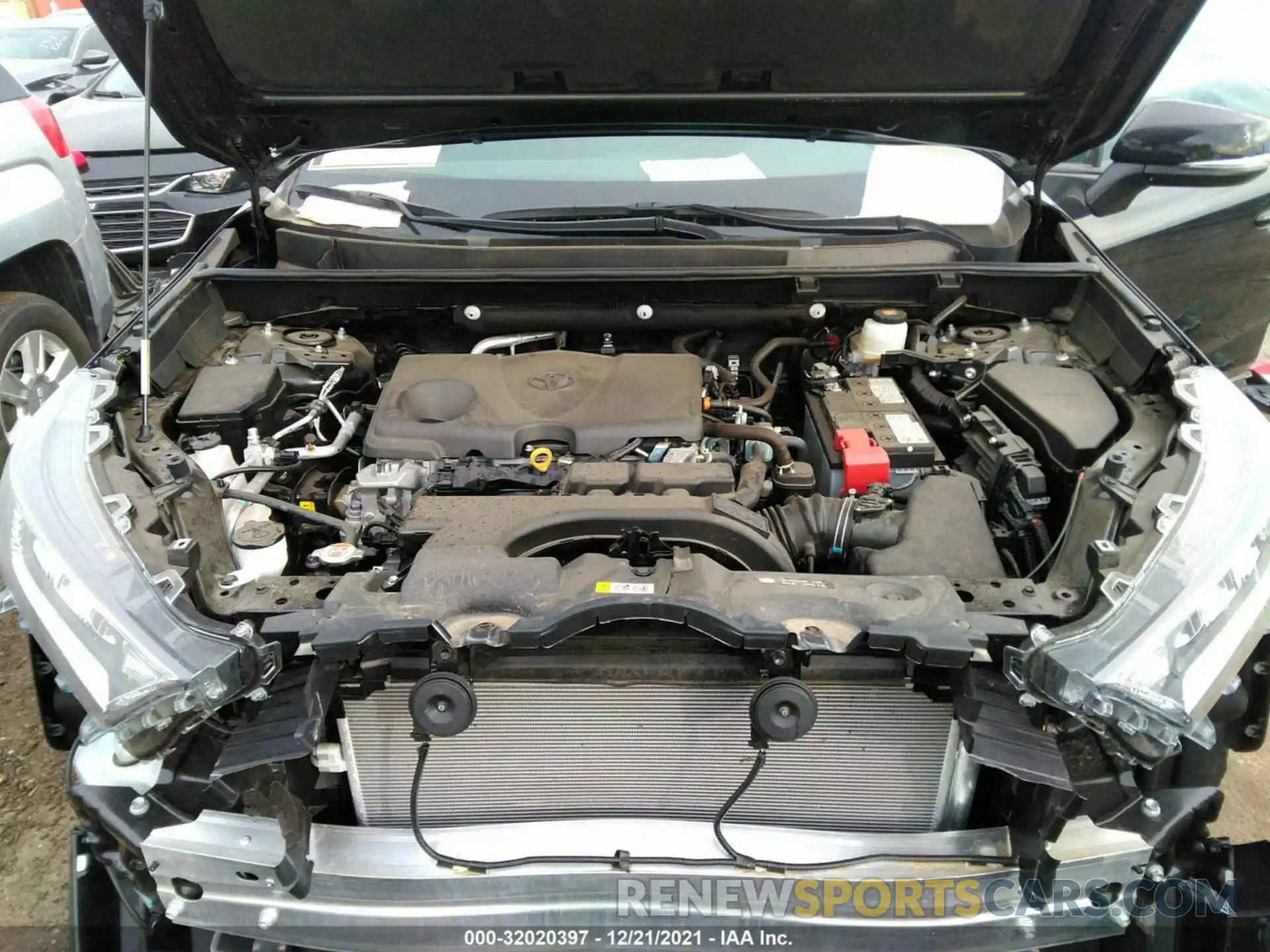 10 Фотография поврежденного автомобиля 2T3W1RFV2MC143338 TOYOTA RAV4 2021