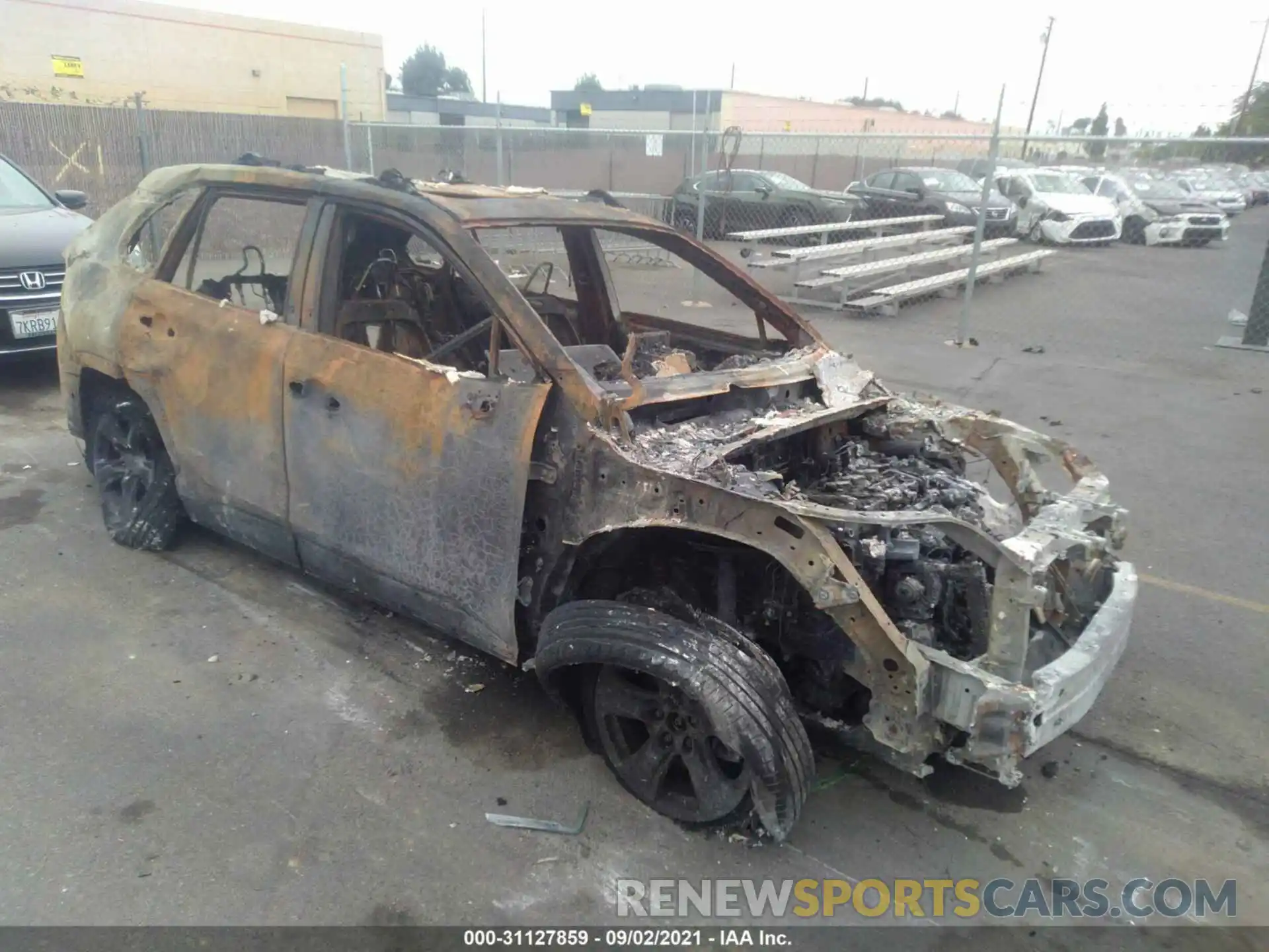 1 Photograph of a damaged car 2T3W1RFV2MC155571 TOYOTA RAV4 2021