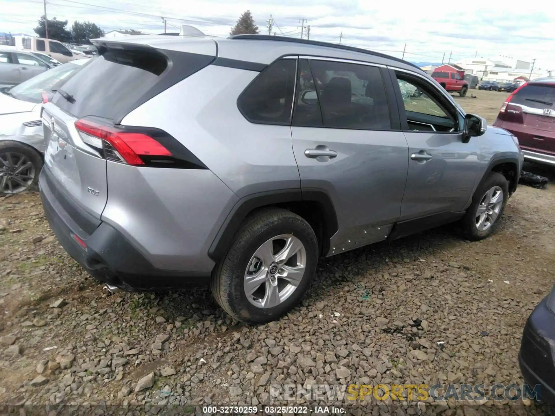 4 Фотография поврежденного автомобиля 2T3W1RFV2MC165033 TOYOTA RAV4 2021