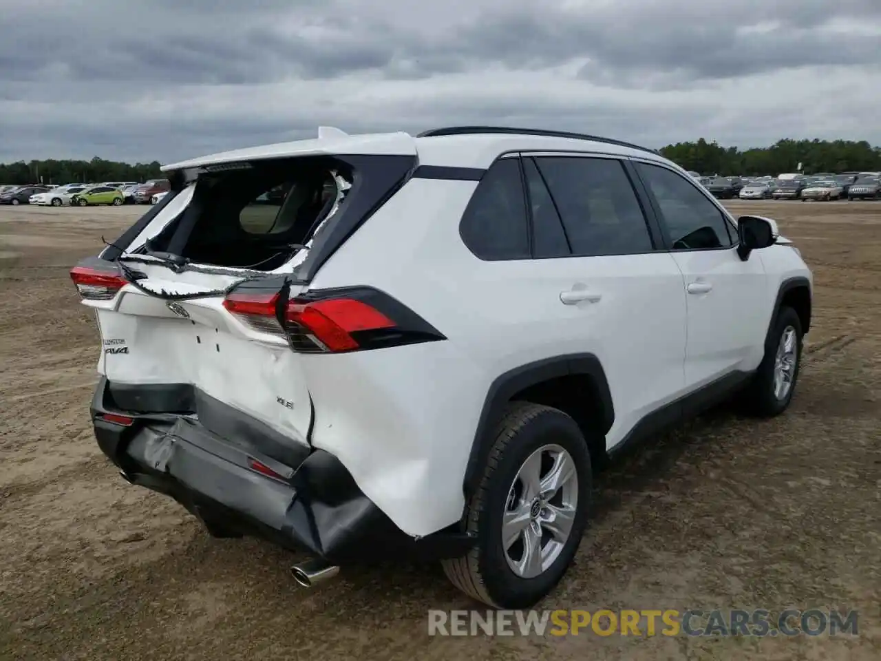 4 Photograph of a damaged car 2T3W1RFV2MC167896 TOYOTA RAV4 2021