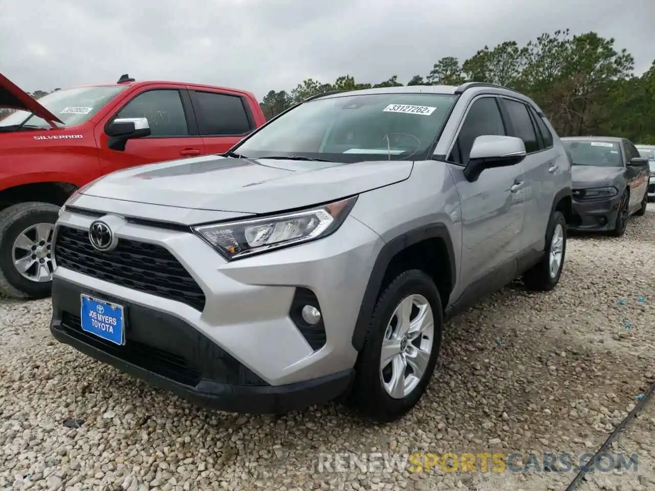 2 Photograph of a damaged car 2T3W1RFV2MC172564 TOYOTA RAV4 2021