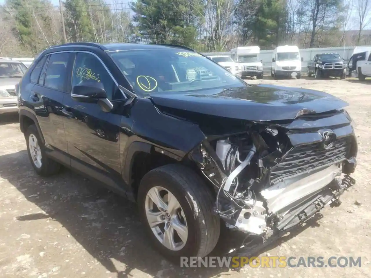 1 Photograph of a damaged car 2T3W1RFV2MW113321 TOYOTA RAV4 2021