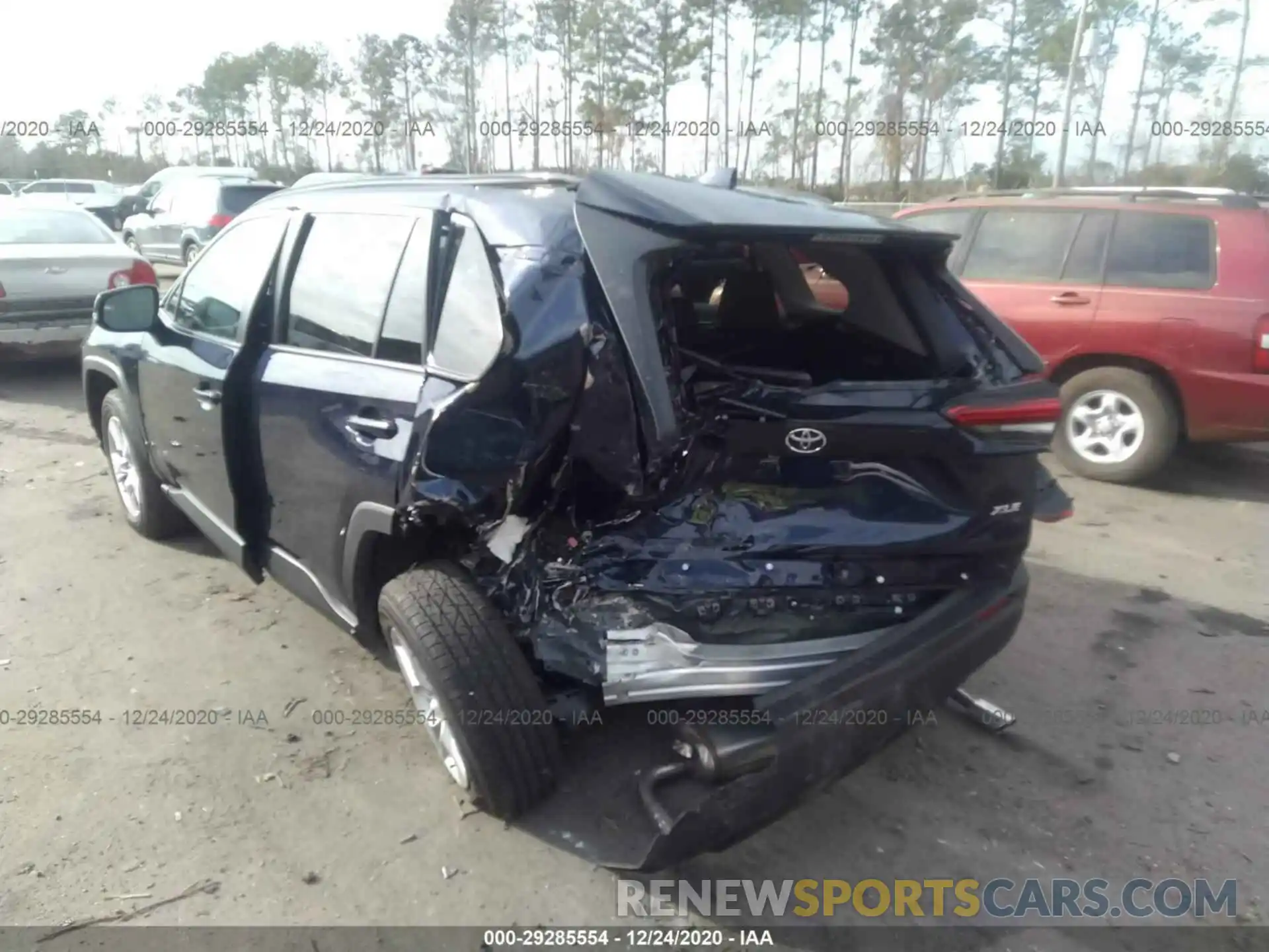 3 Photograph of a damaged car 2T3W1RFV2MW115585 TOYOTA RAV4 2021