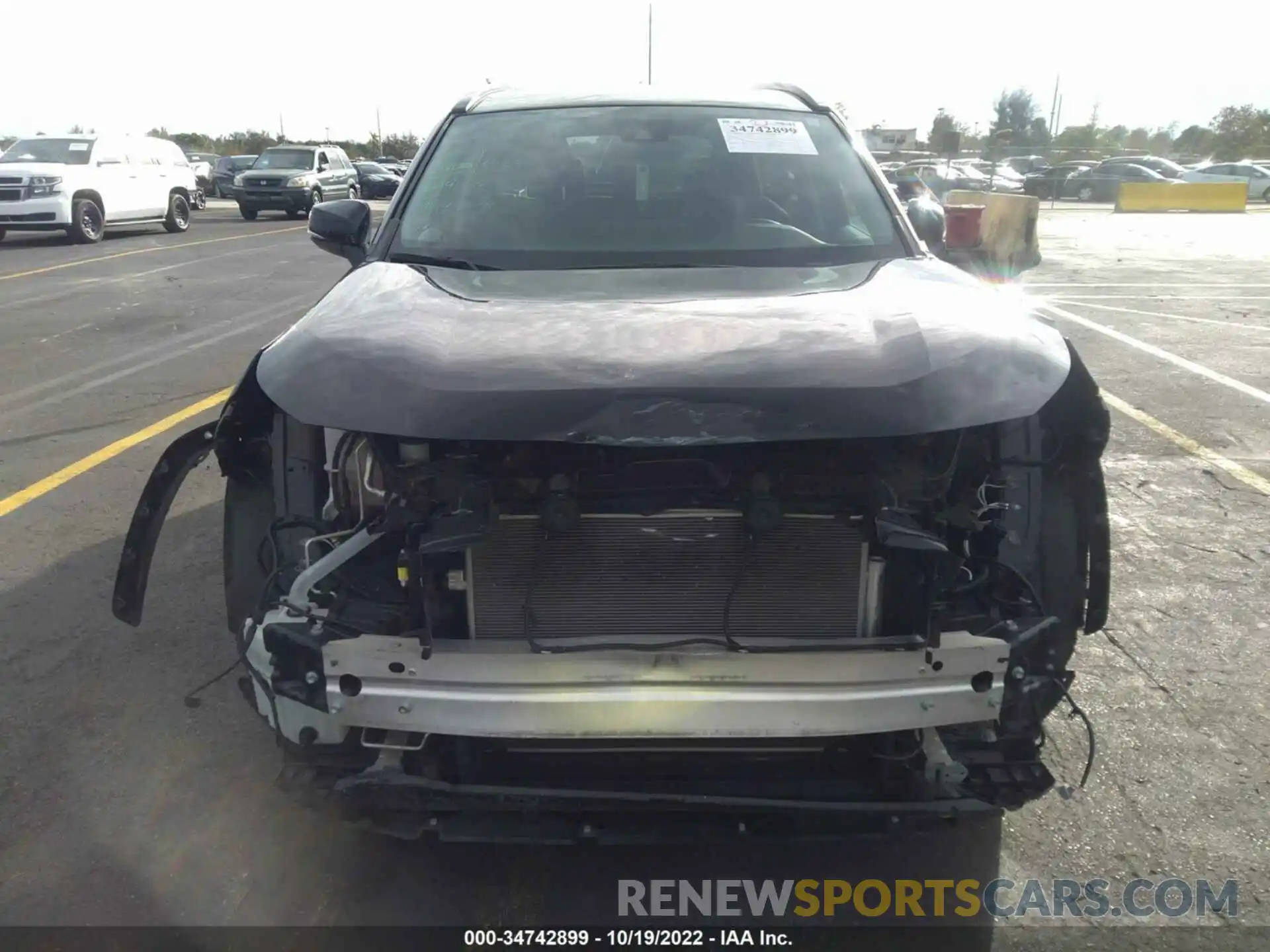 6 Photograph of a damaged car 2T3W1RFV2MW115828 TOYOTA RAV4 2021