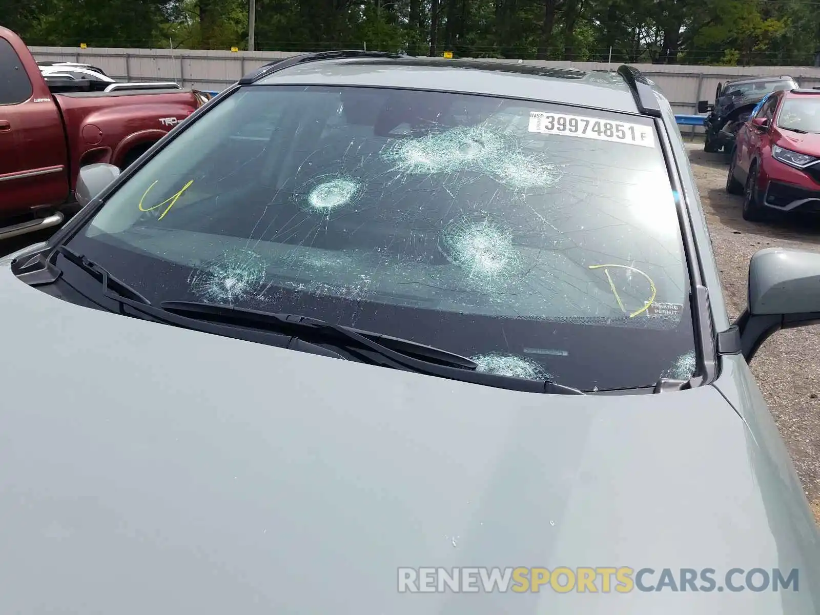 9 Photograph of a damaged car 2T3W1RFV2MW120950 TOYOTA RAV4 2021