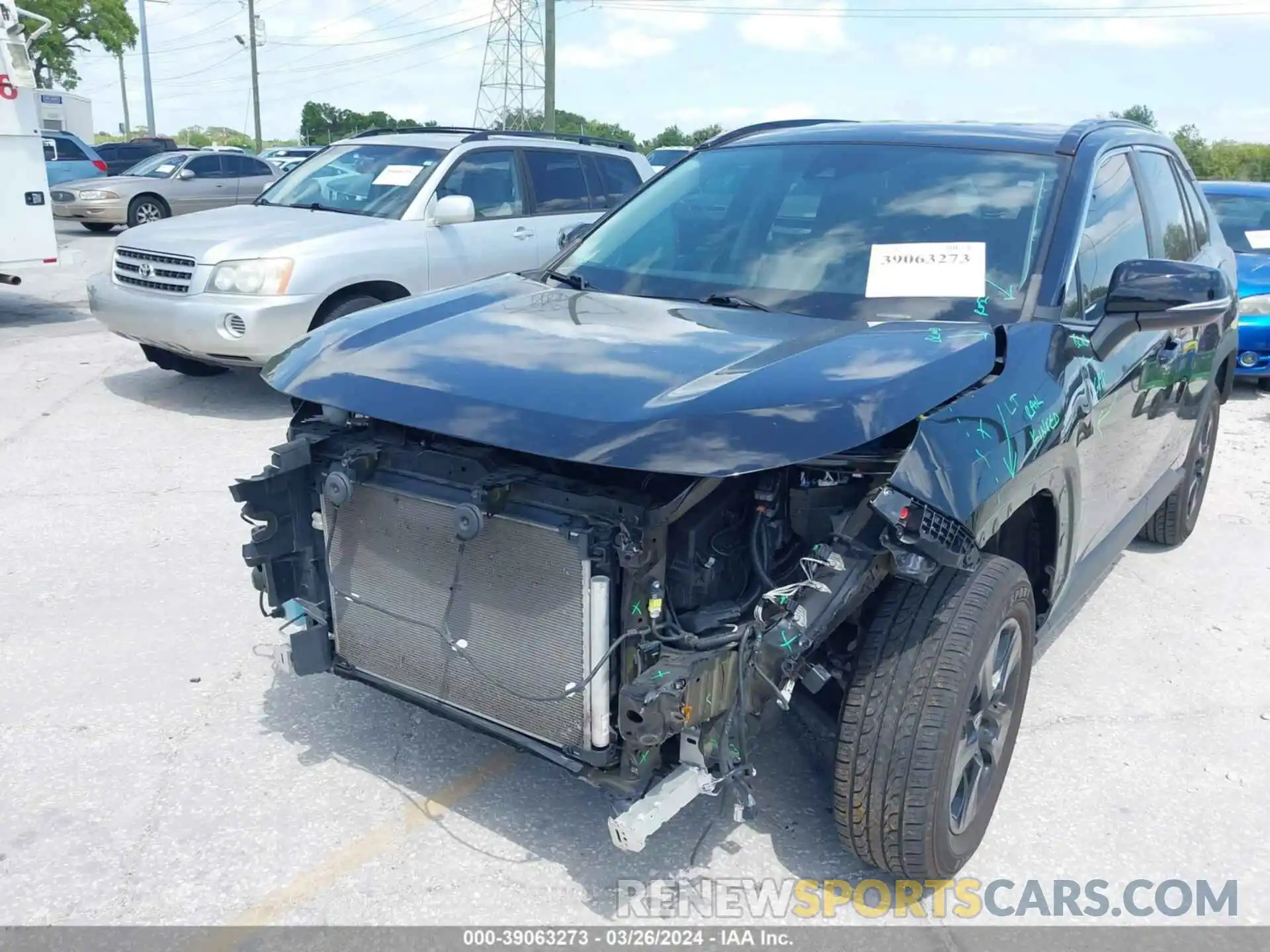 6 Photograph of a damaged car 2T3W1RFV2MW128420 TOYOTA RAV4 2021