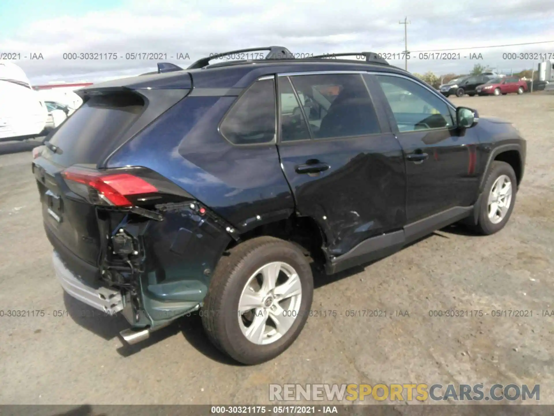 4 Фотография поврежденного автомобиля 2T3W1RFV2MW137683 TOYOTA RAV4 2021