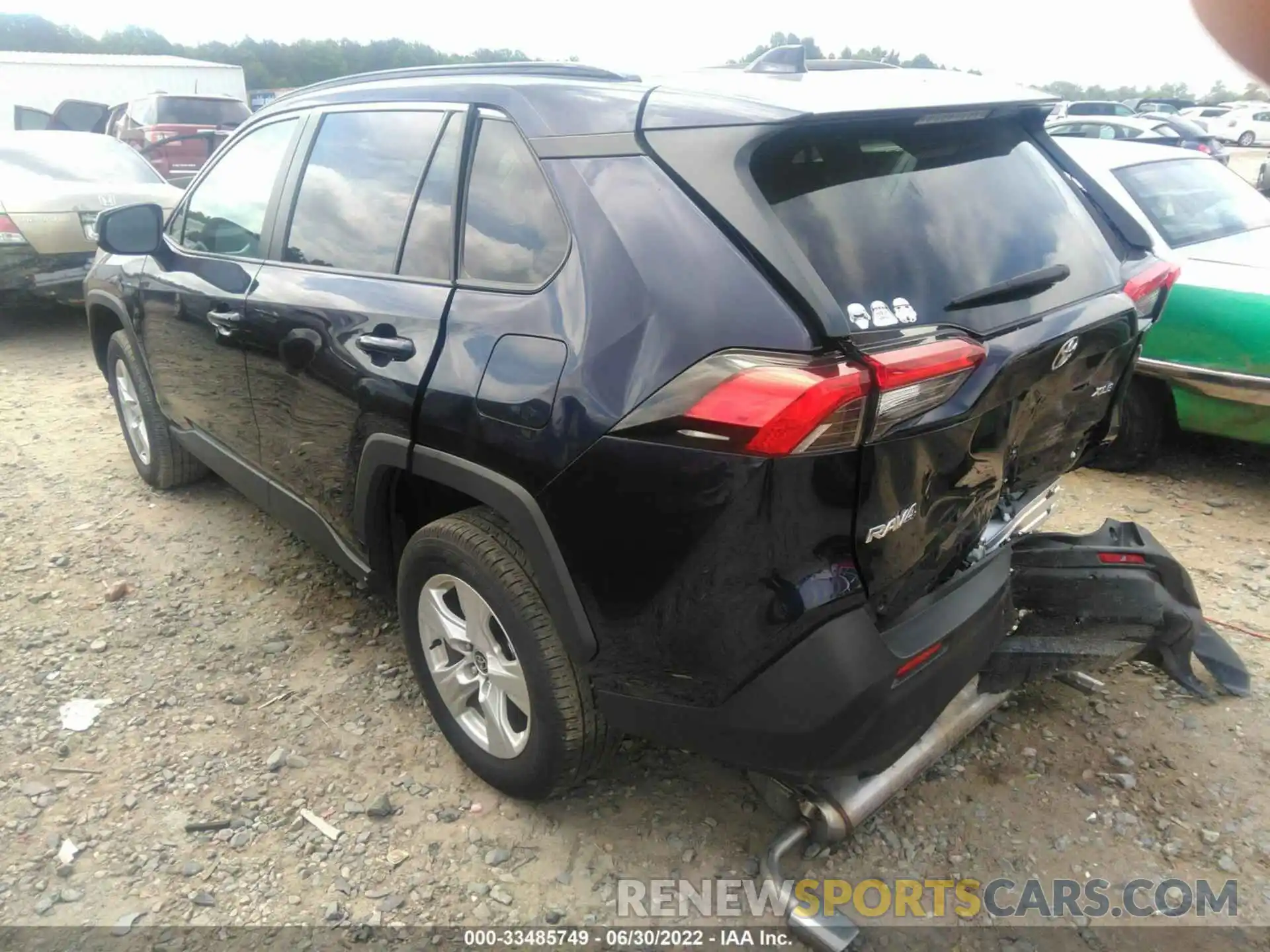 3 Photograph of a damaged car 2T3W1RFV2MW147033 TOYOTA RAV4 2021