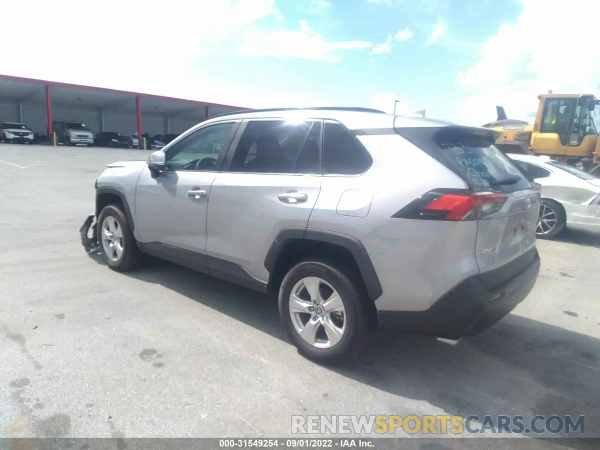 3 Photograph of a damaged car 2T3W1RFV2MW163670 TOYOTA RAV4 2021