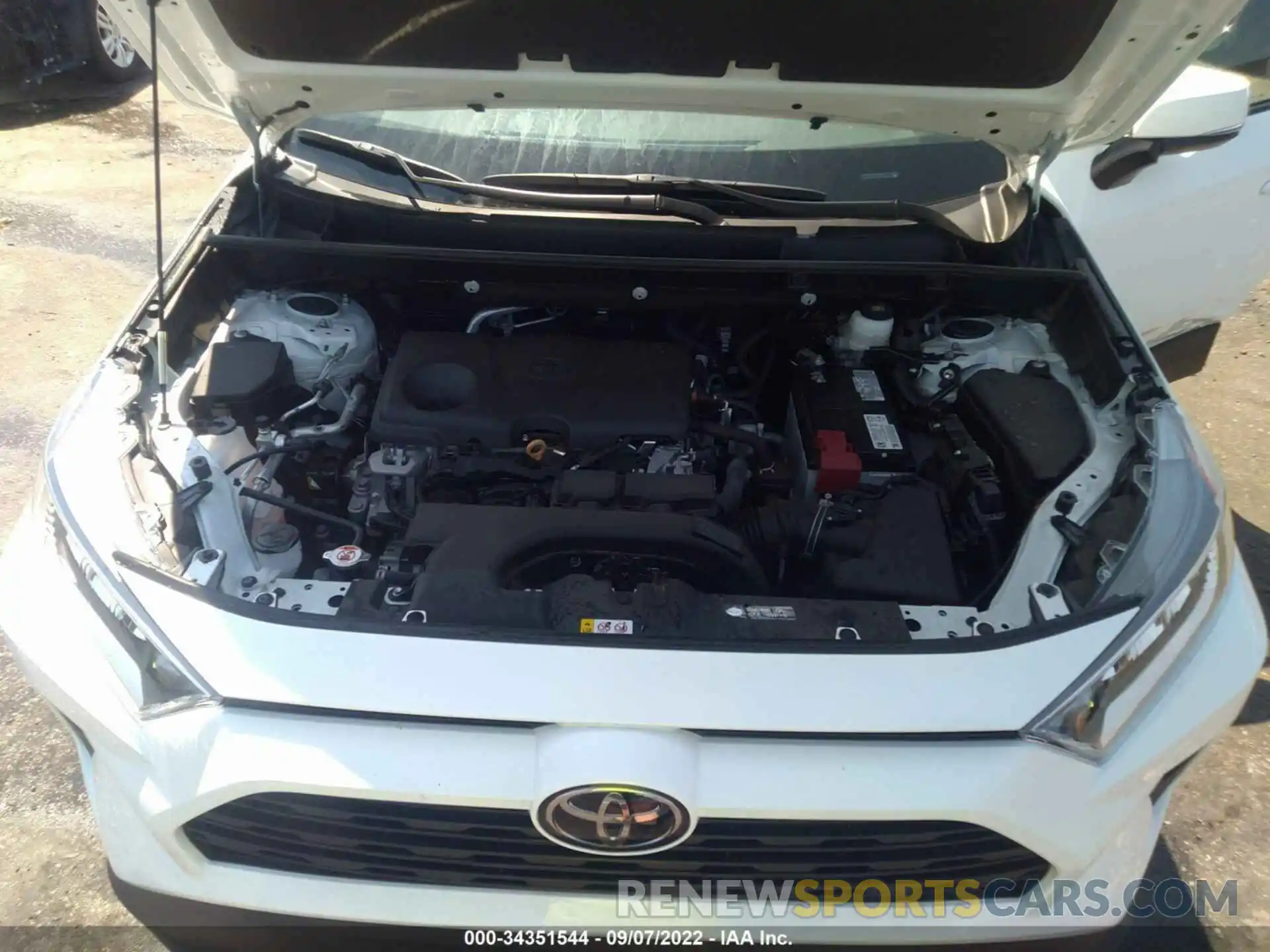 10 Фотография поврежденного автомобиля 2T3W1RFV2MW167668 TOYOTA RAV4 2021