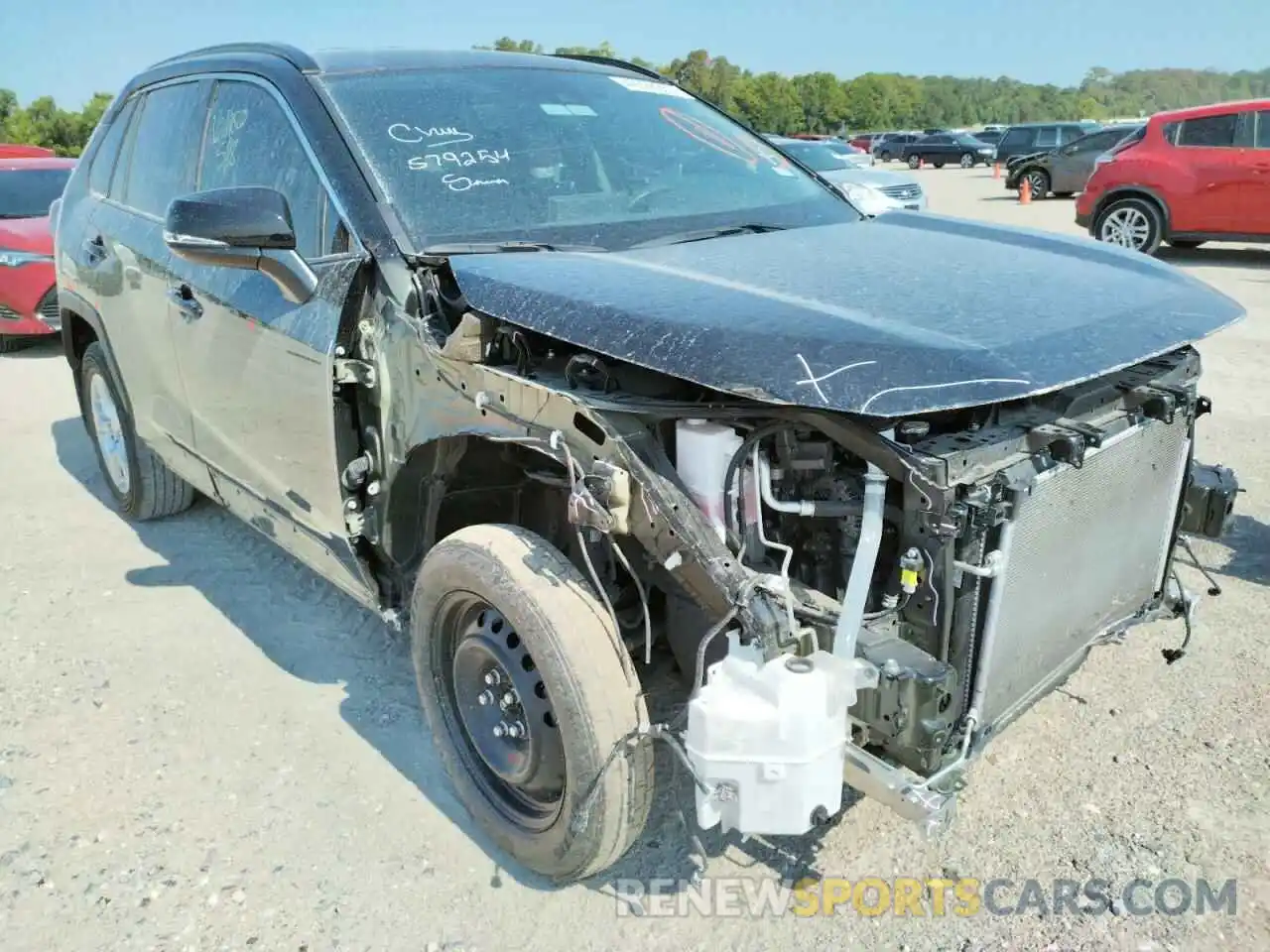 1 Photograph of a damaged car 2T3W1RFV3MC090052 TOYOTA RAV4 2021