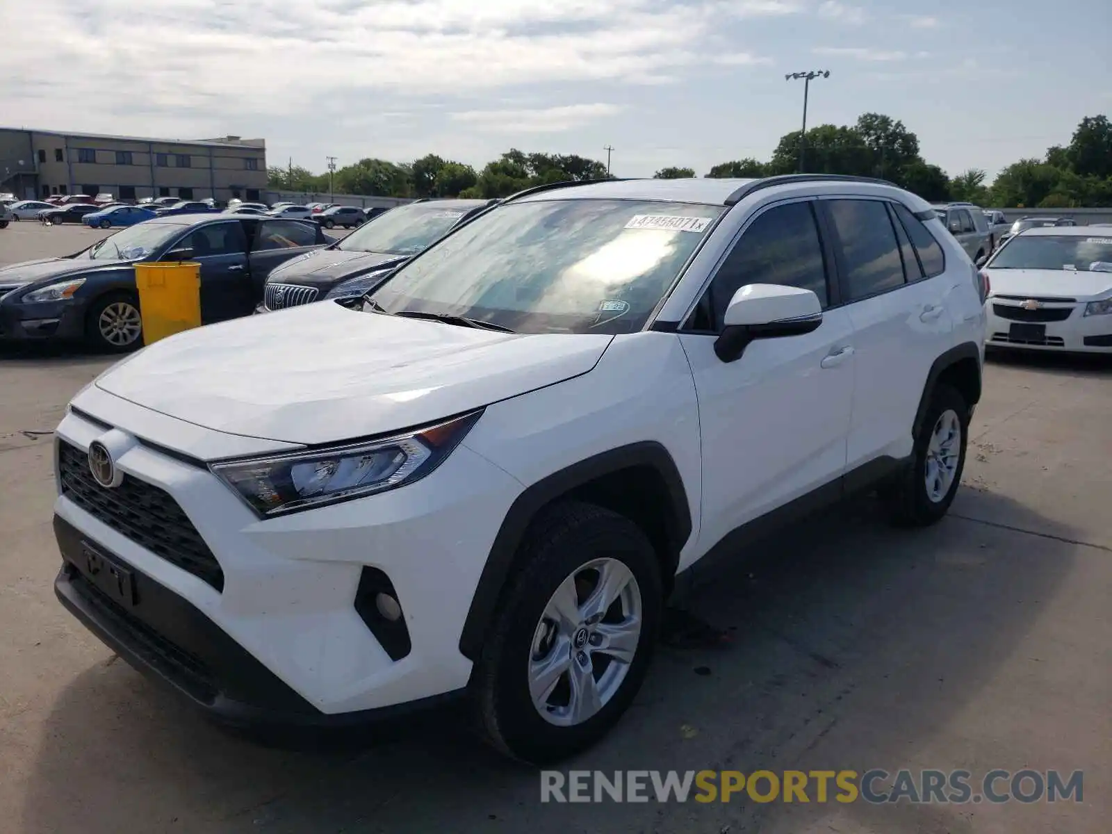 2 Photograph of a damaged car 2T3W1RFV3MC097907 TOYOTA RAV4 2021