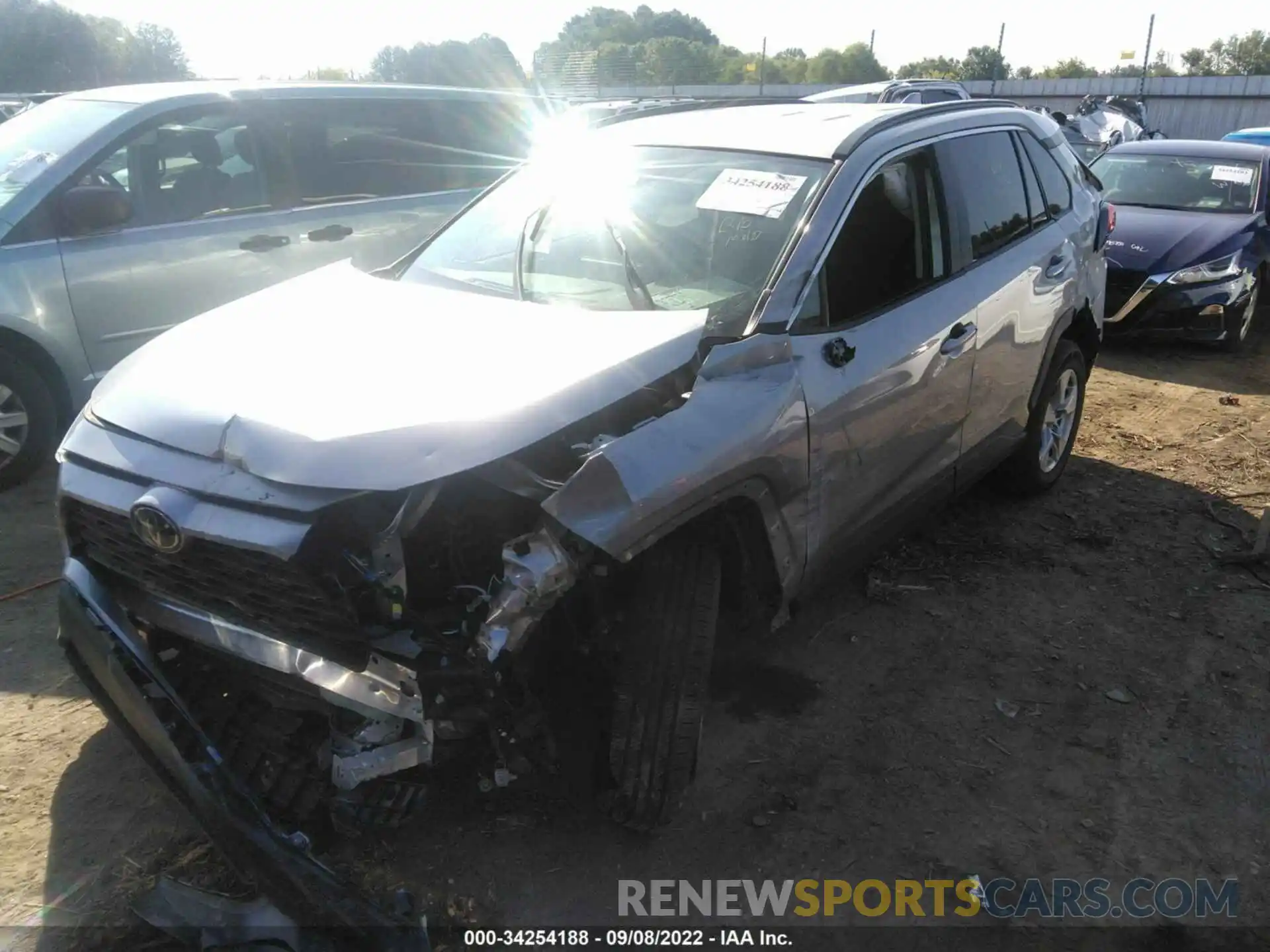 2 Фотография поврежденного автомобиля 2T3W1RFV3MC101440 TOYOTA RAV4 2021