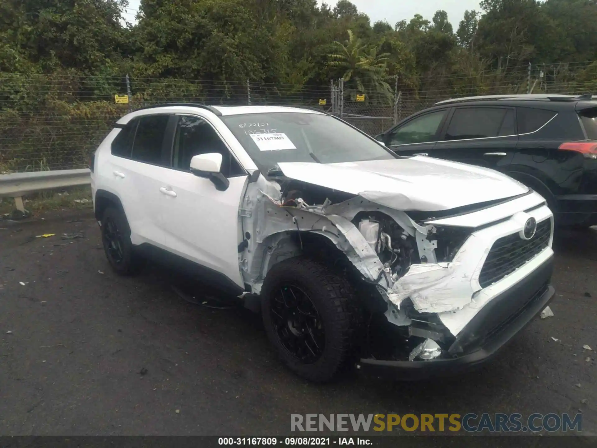 1 Photograph of a damaged car 2T3W1RFV3MC106315 TOYOTA RAV4 2021