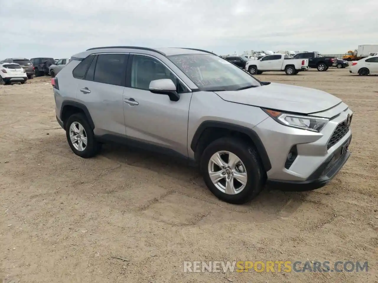 4 Photograph of a damaged car 2T3W1RFV3MC114611 TOYOTA RAV4 2021