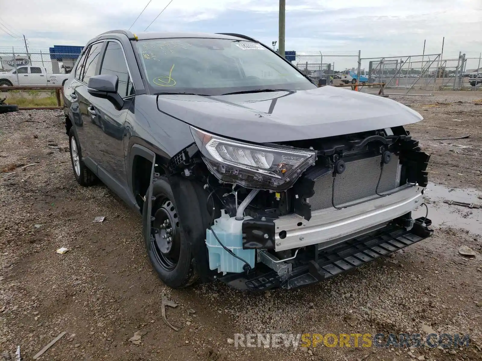 1 Photograph of a damaged car 2T3W1RFV3MC119758 TOYOTA RAV4 2021