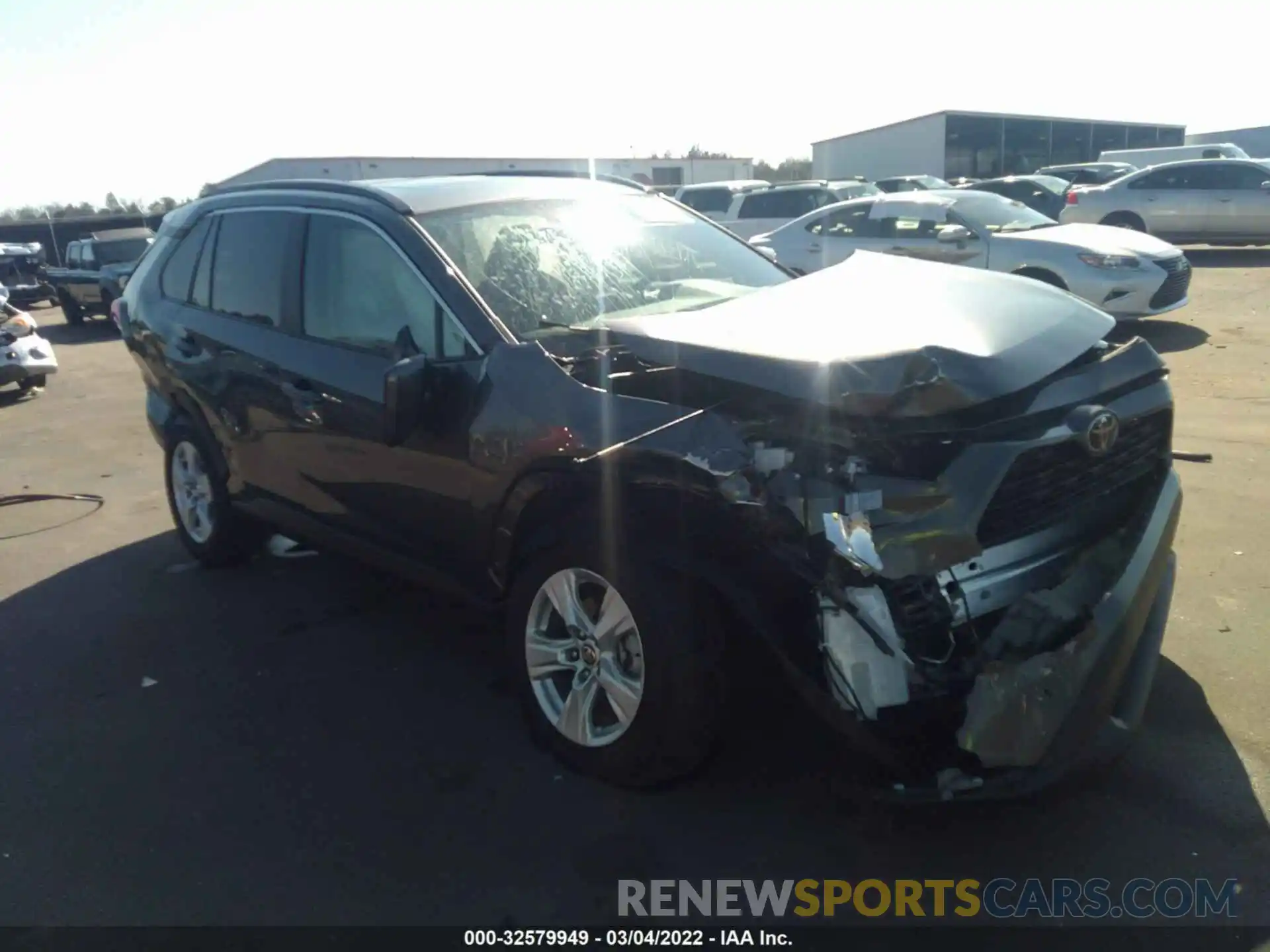 1 Photograph of a damaged car 2T3W1RFV3MC134454 TOYOTA RAV4 2021