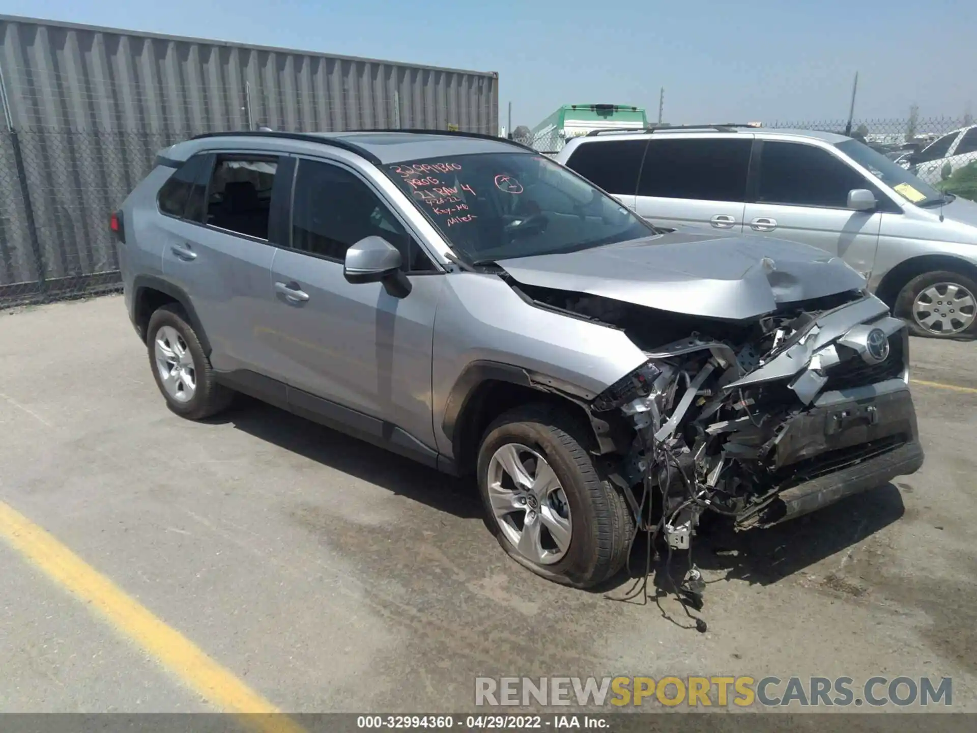 1 Photograph of a damaged car 2T3W1RFV3MC154994 TOYOTA RAV4 2021