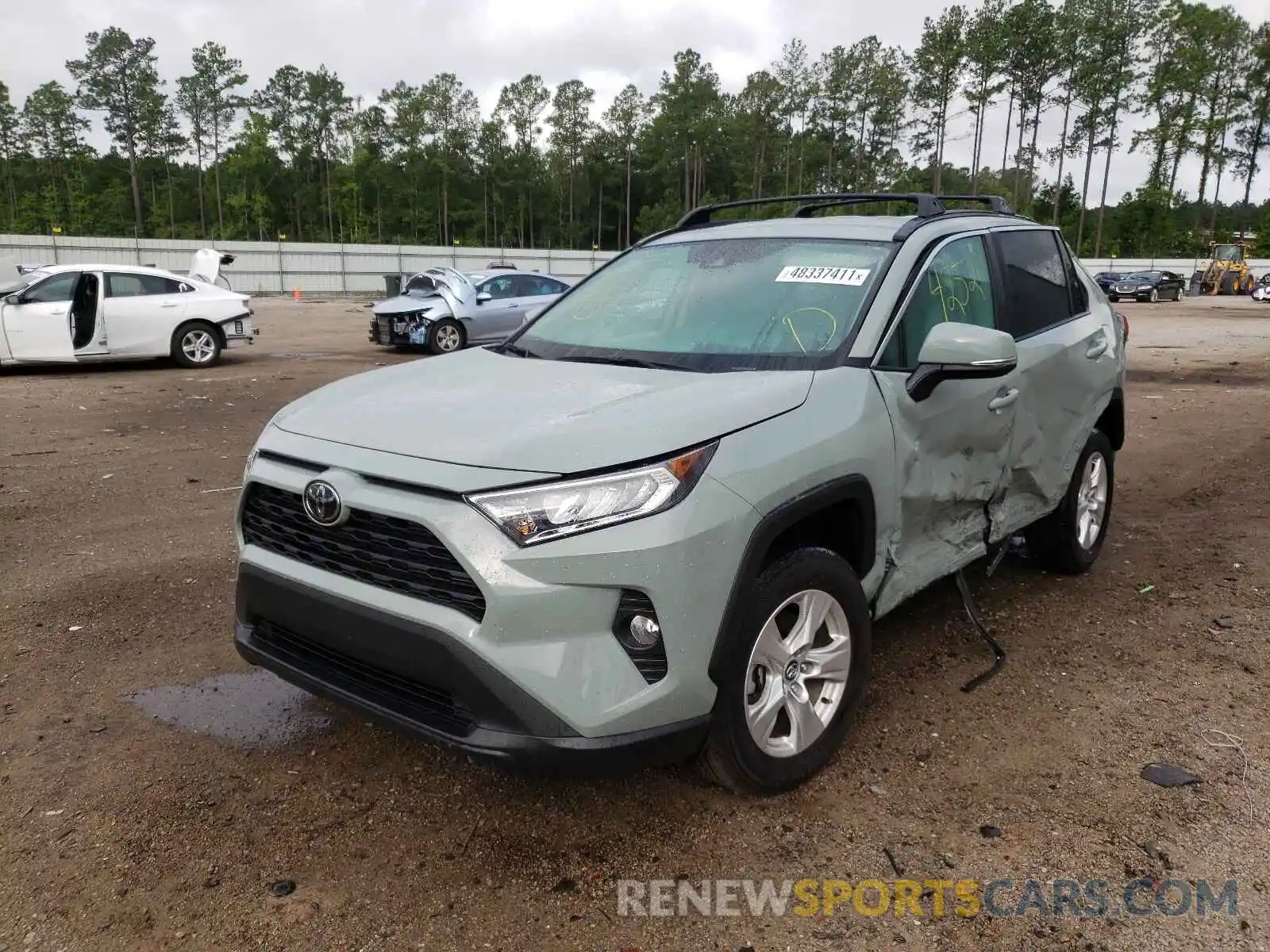 2 Photograph of a damaged car 2T3W1RFV3MW111609 TOYOTA RAV4 2021