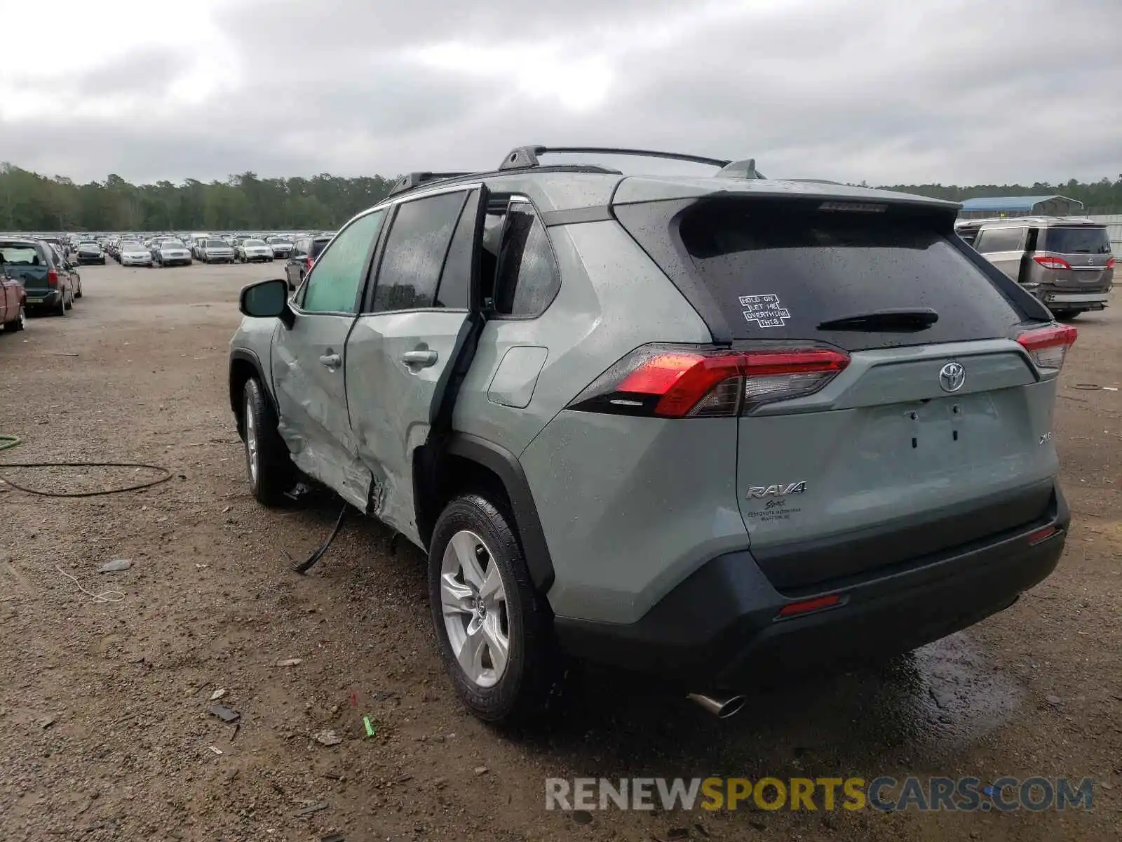 3 Photograph of a damaged car 2T3W1RFV3MW111609 TOYOTA RAV4 2021