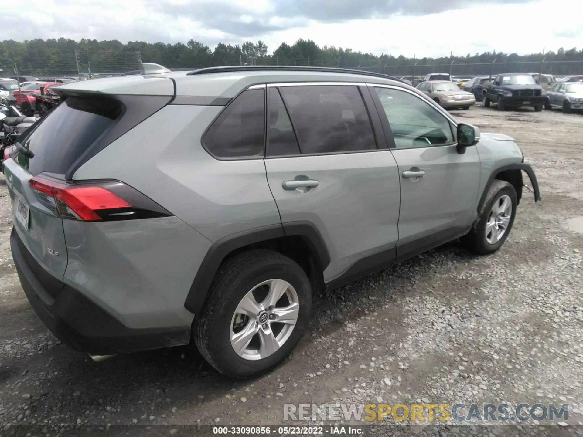 4 Photograph of a damaged car 2T3W1RFV3MW120326 TOYOTA RAV4 2021