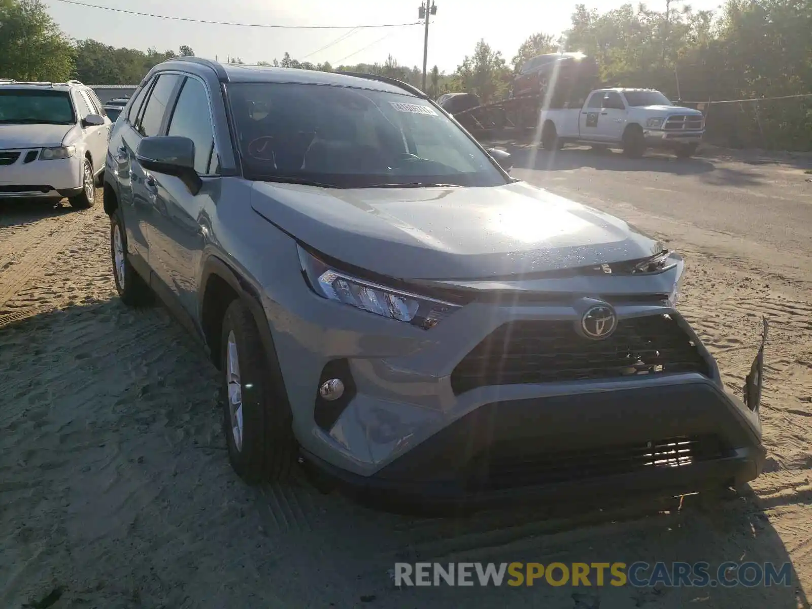 1 Фотография поврежденного автомобиля 2T3W1RFV3MW137546 TOYOTA RAV4 2021